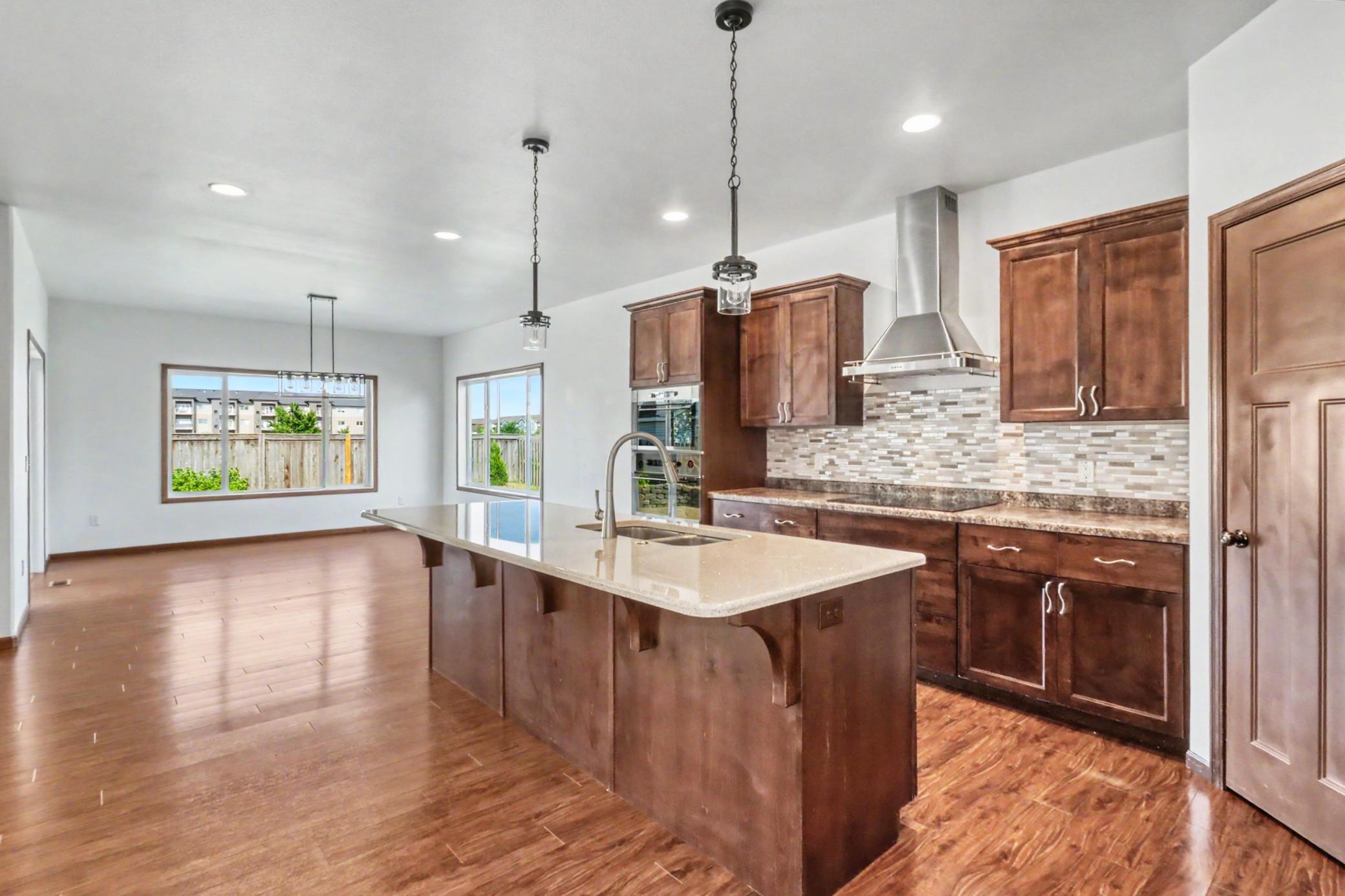 2012 single family home for sale at 5001 44th Street S in Fargo, ND — 5 bed, 4 bath (photo 12 of 66)