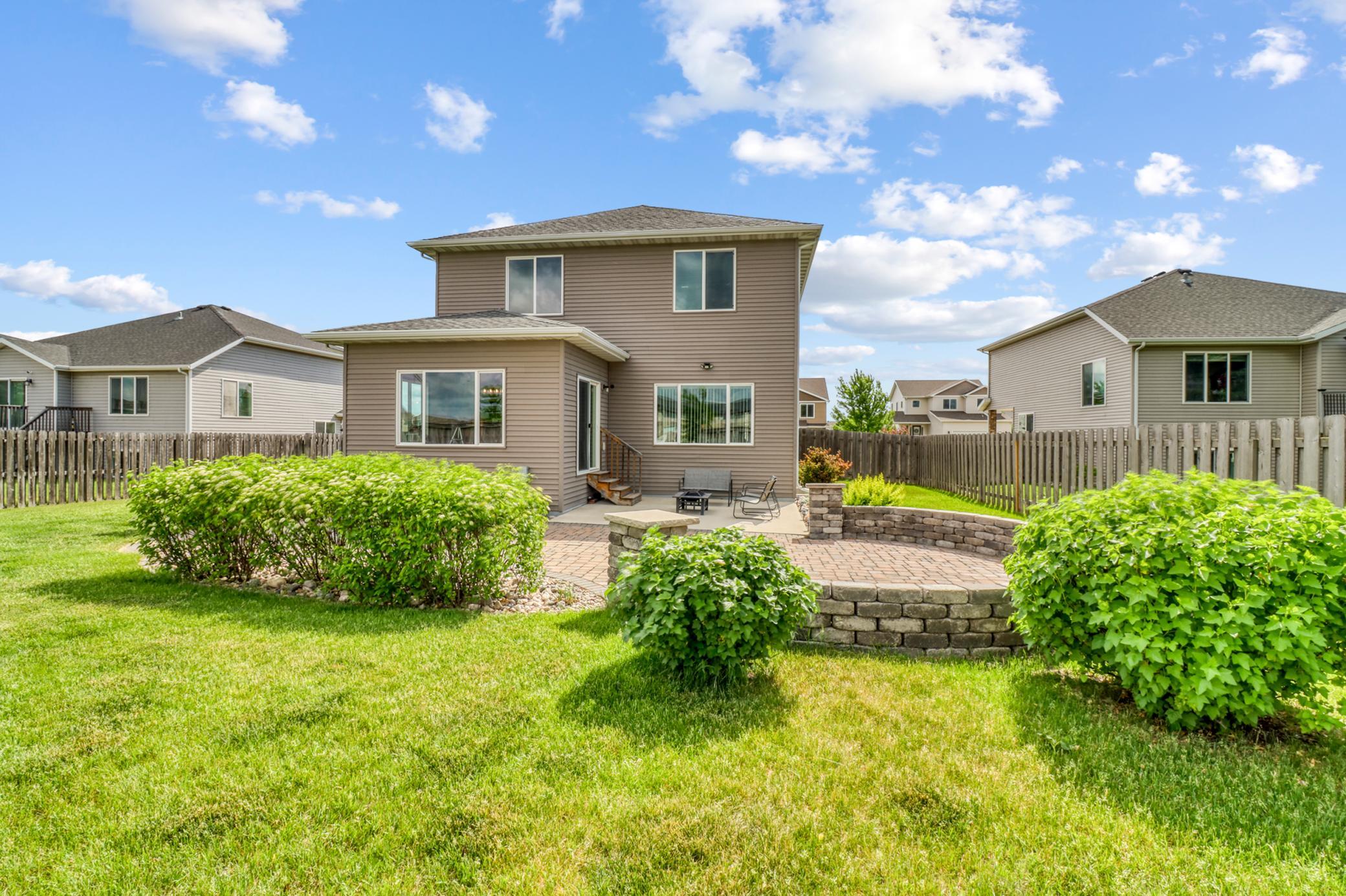 2012 single family home for sale at 5001 44th Street S in Fargo, ND — 5 bed, 4 bath (photo 61 of 66)