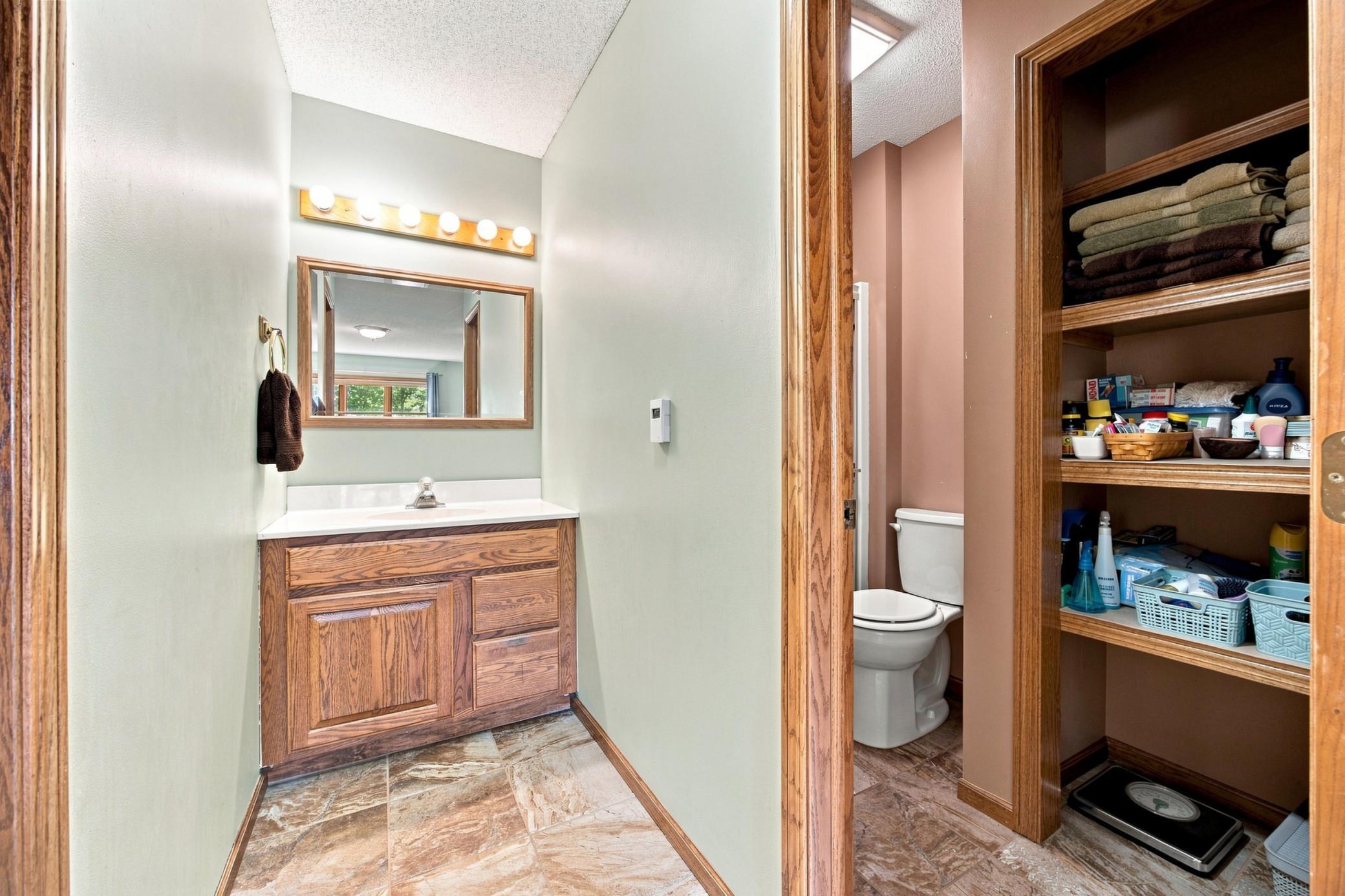 1994 single family home for sale at 28633 N Buffalo Lake Road in Callaway, MN — 5 bed, 5 bath (photo 25 of 45)