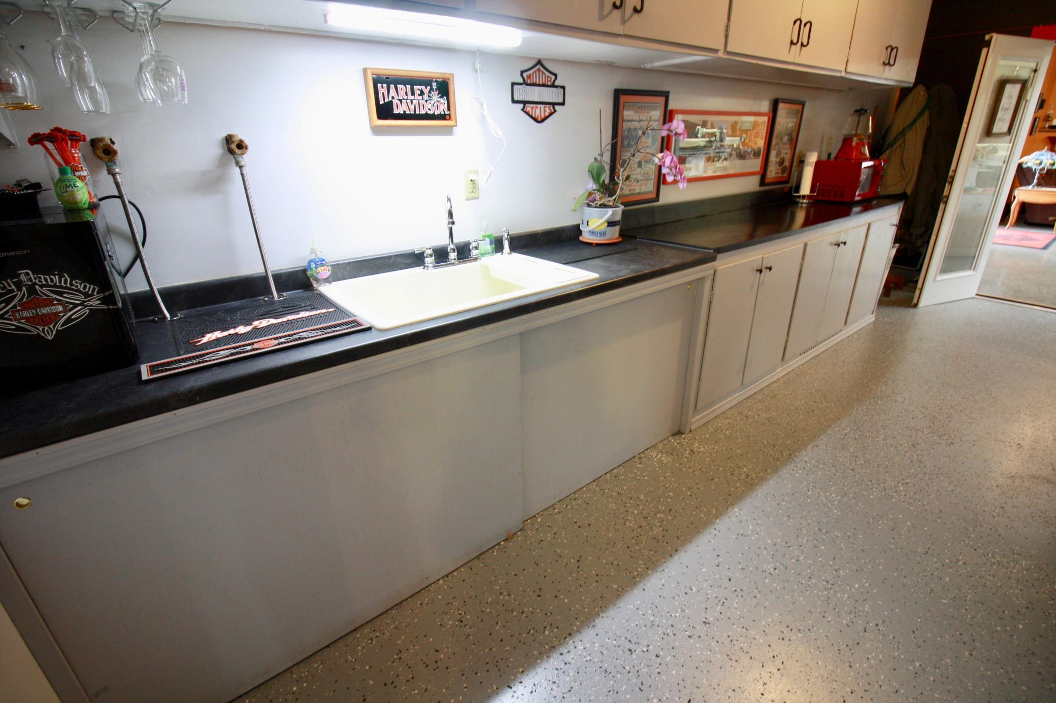 1992 single family home for sale at 525 12th Street N in Breckenridge, MN — 4 bed, 2 bath (photo 26 of 74)