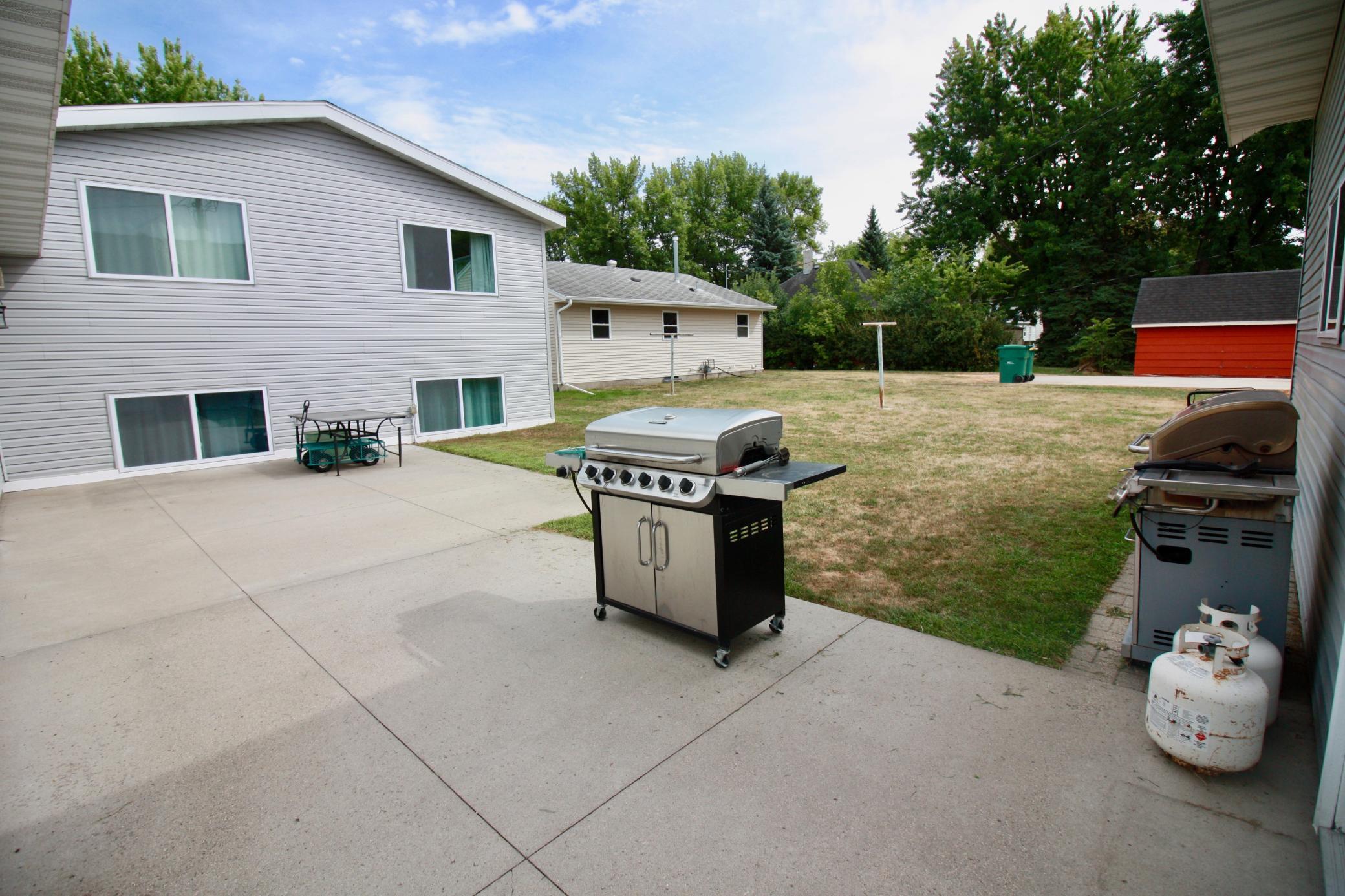 1992 single family home for sale at 525 12th Street N in Breckenridge, MN — 4 bed, 2 bath (photo 71 of 74)