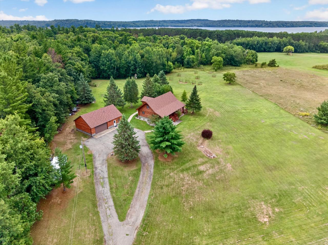 1996 single family home for sale at 49684 440th Street in Perham, MN — 3 bed, 3 bath (photo 15 of 60)