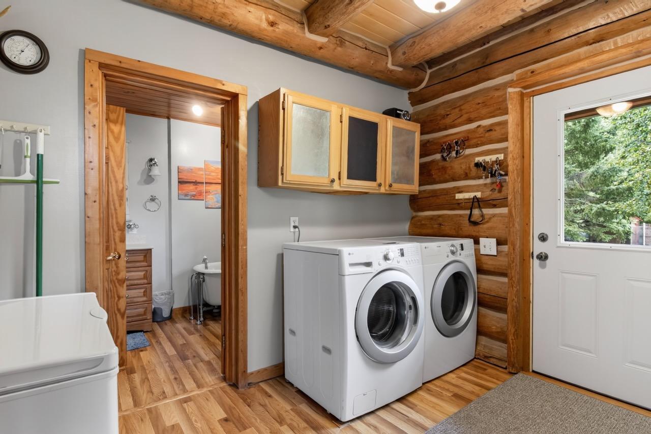 1996 single family home for sale at 49684 440th Street in Perham, MN — 3 bed, 3 bath (photo 35 of 60)