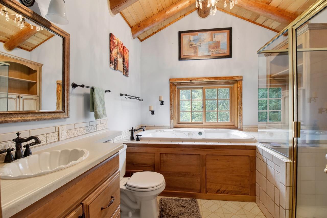 1996 single family home for sale at 49684 440th Street in Perham, MN — 3 bed, 3 bath (photo 40 of 60)