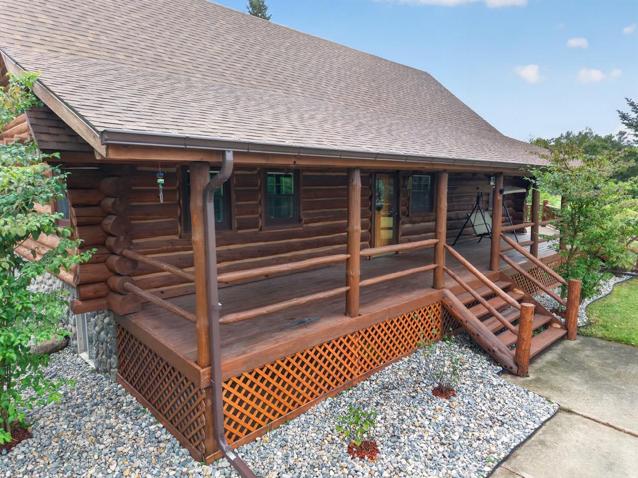 1996 single family home for sale at 49684 440th Street in Perham, MN — 3 bed, 3 bath (photo 7 of 60)