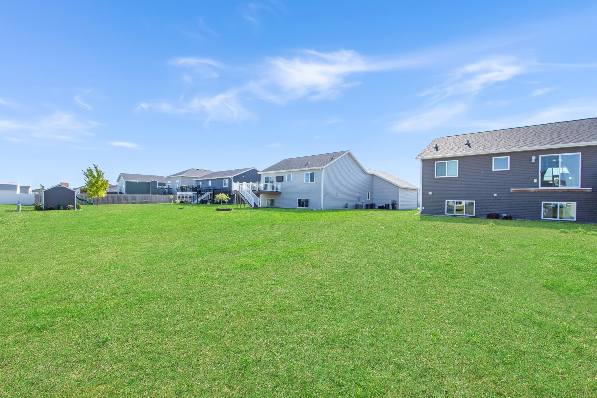 2018 twin home for sale at 3420 17th Street S in Moorhead, MN — 3 bed, 2 bath (photo 32 of 35)