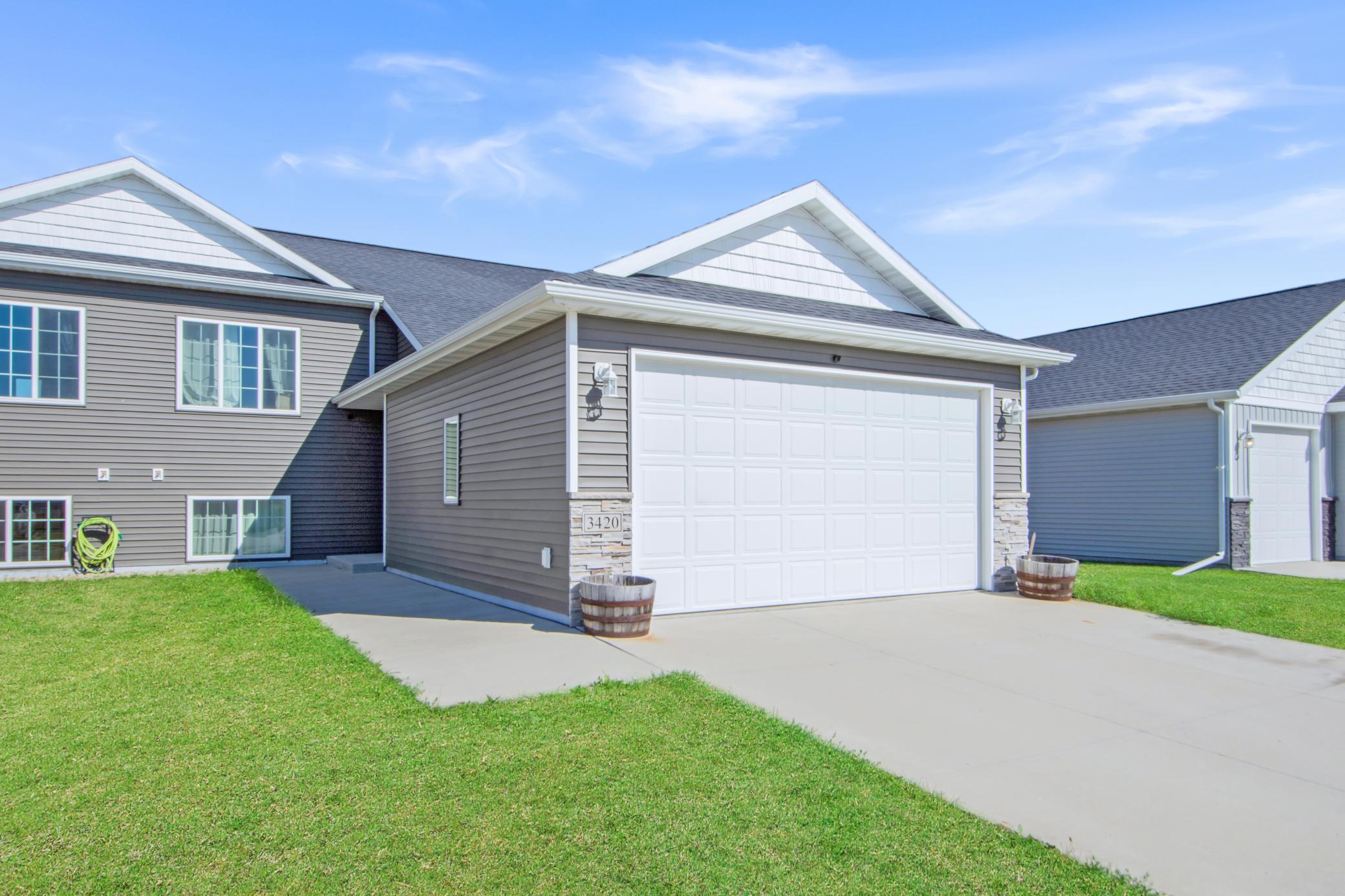 2018 twin home for sale at 3420 17th Street S in Moorhead, MN — 3 bed, 2 bath (photo 35 of 35)