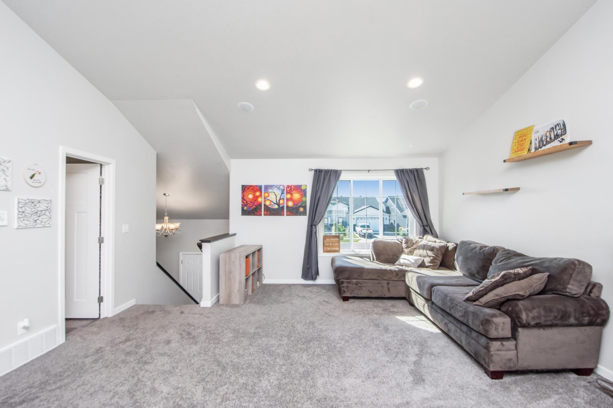 2018 twin home for sale at 3420 17th Street S in Moorhead, MN — 3 bed, 2 bath (photo 10 of 35)