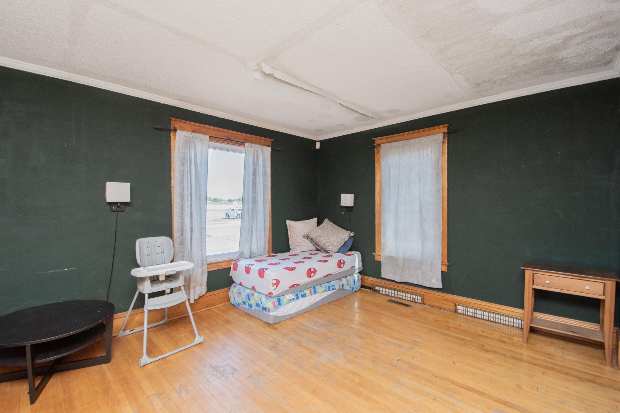 1908 single family home for sale at 509 Center Avenue E in Dilworth, MN — 3 bed, 2 bath (photo 13 of 30)