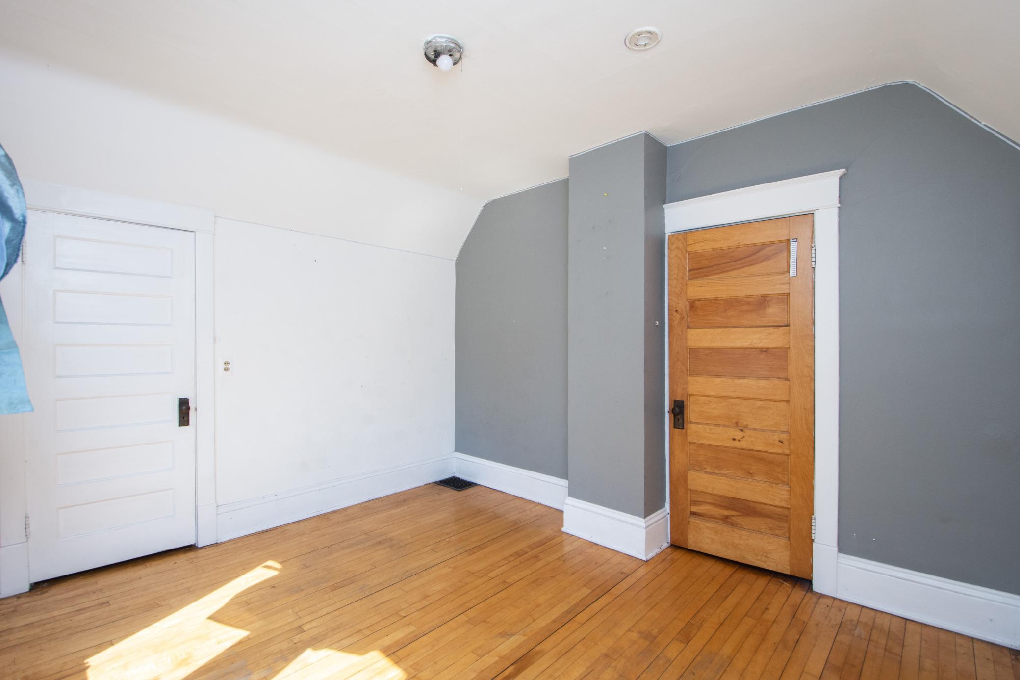 1908 single family home for sale at 509 Center Avenue E in Dilworth, MN — 3 bed, 2 bath (photo 21 of 30)