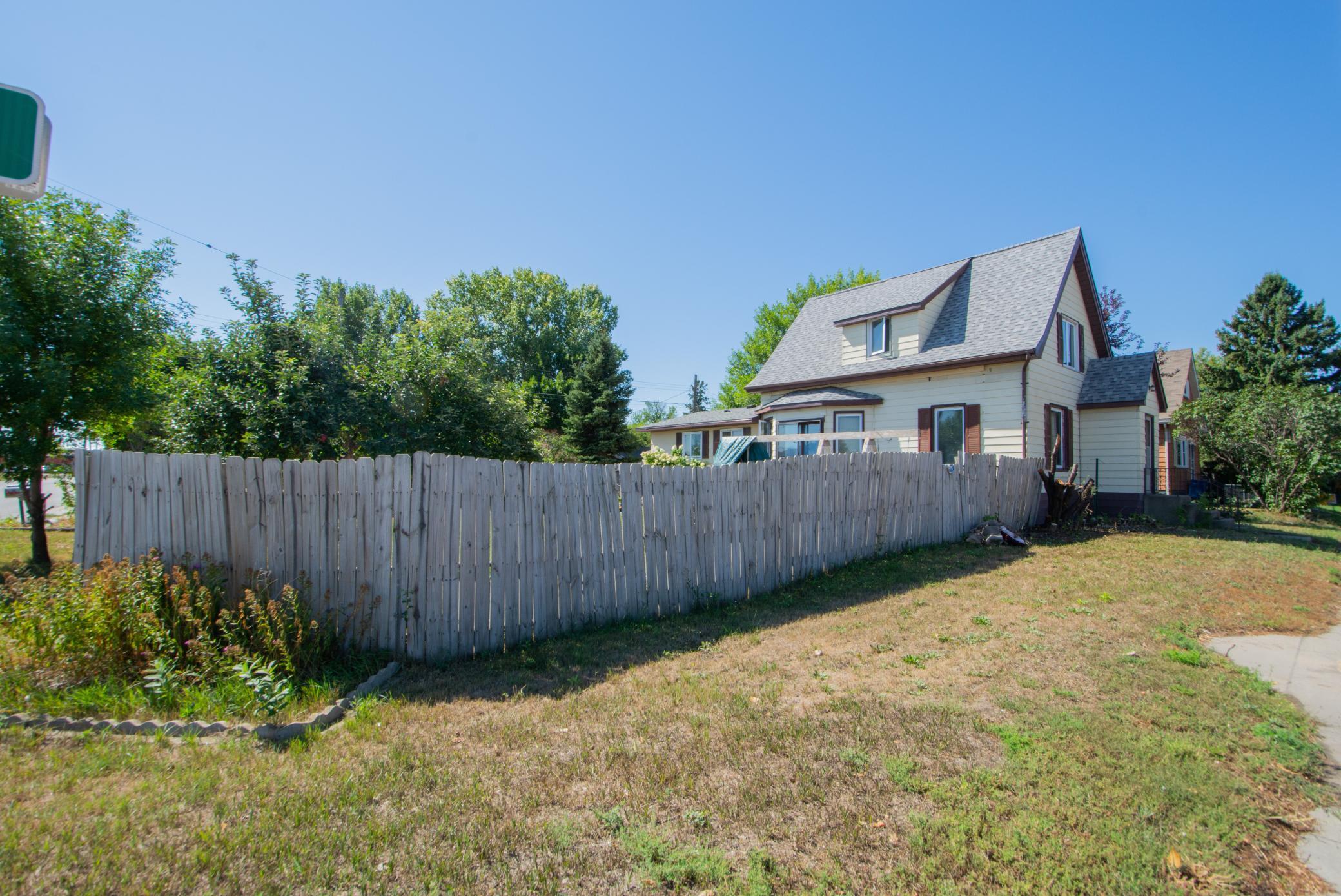 1908 single family home for sale at 509 Center Avenue E in Dilworth, MN — 3 bed, 2 bath (photo 30 of 30)