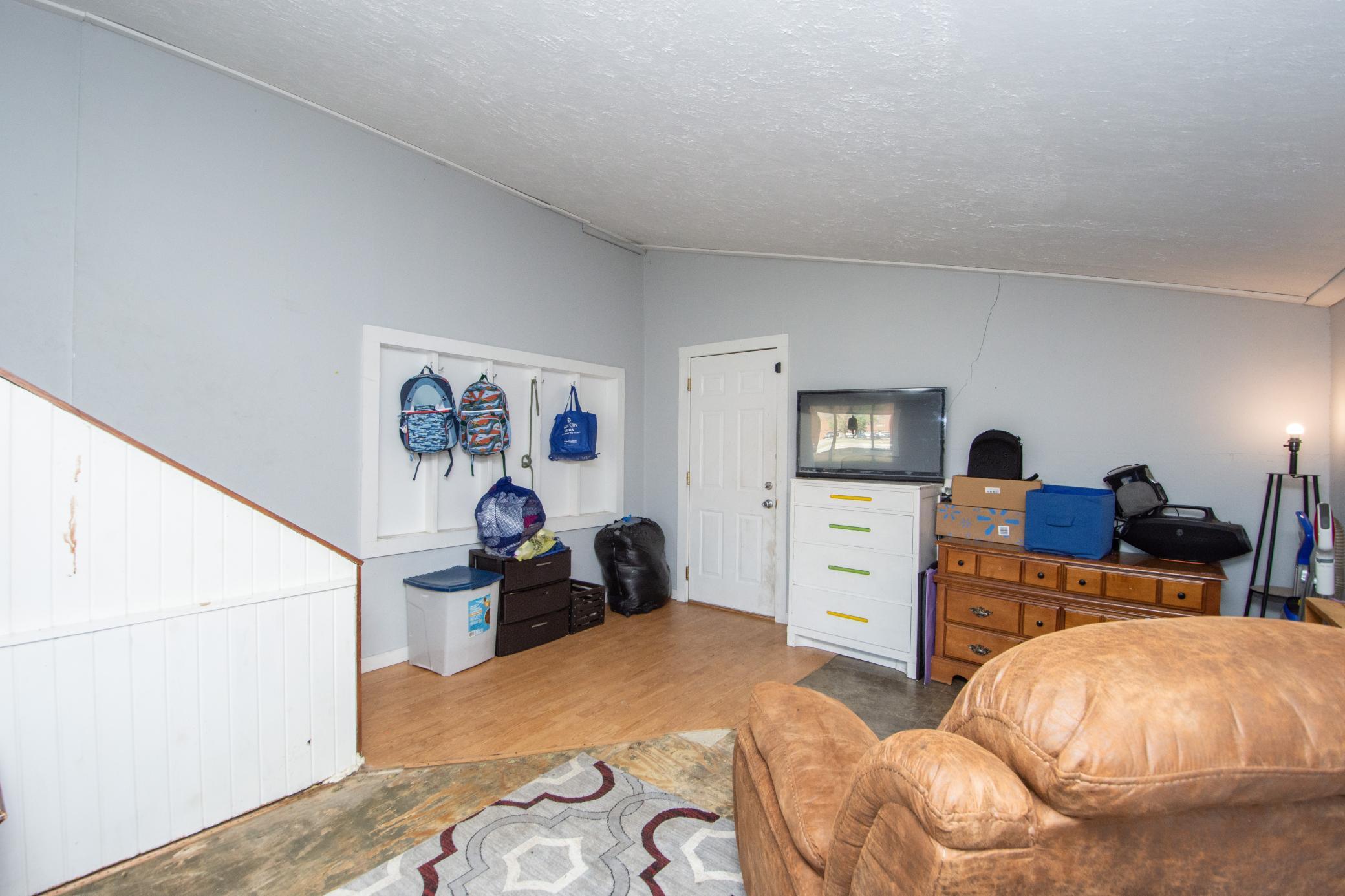 1908 single family home for sale at 509 Center Avenue E in Dilworth, MN — 3 bed, 2 bath (photo 4 of 30)