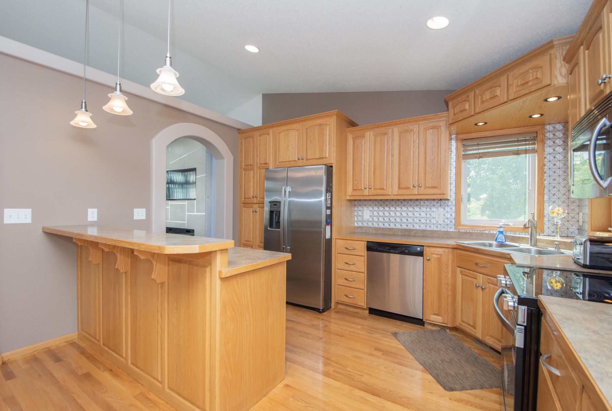 2009 single family home for sale at 1234 35th Street Circle S in Moorhead, MN — 4 bed, 3 bath (photo 16 of 49)