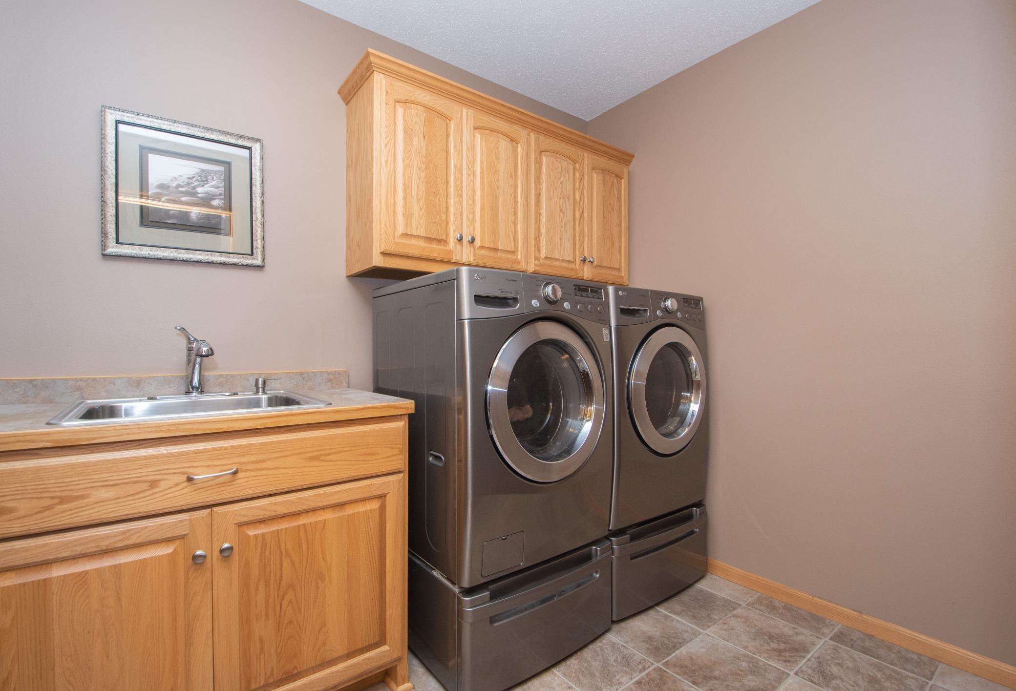 2009 single family home for sale at 1234 35th Street Circle S in Moorhead, MN — 4 bed, 3 bath (photo 34 of 49)