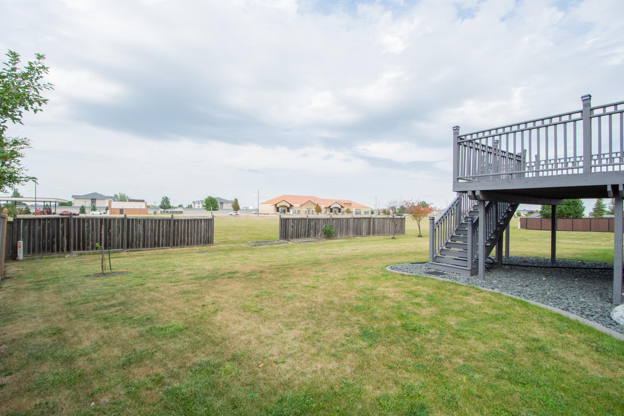 2009 single family home for sale at 1234 35th Street Circle S in Moorhead, MN — 4 bed, 3 bath (photo 45 of 49)