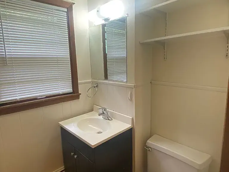 1953 duplex for sale at 716 8th Street S in Moorhead, MN — 6 bed, 2 bath (photo 11 of 15)