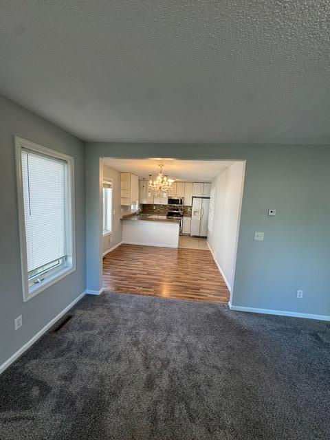 2004 single family home for sale at 420 14th Avenue S in Fargo, ND — 4 bed, 2 bath (photo 6 of 29)