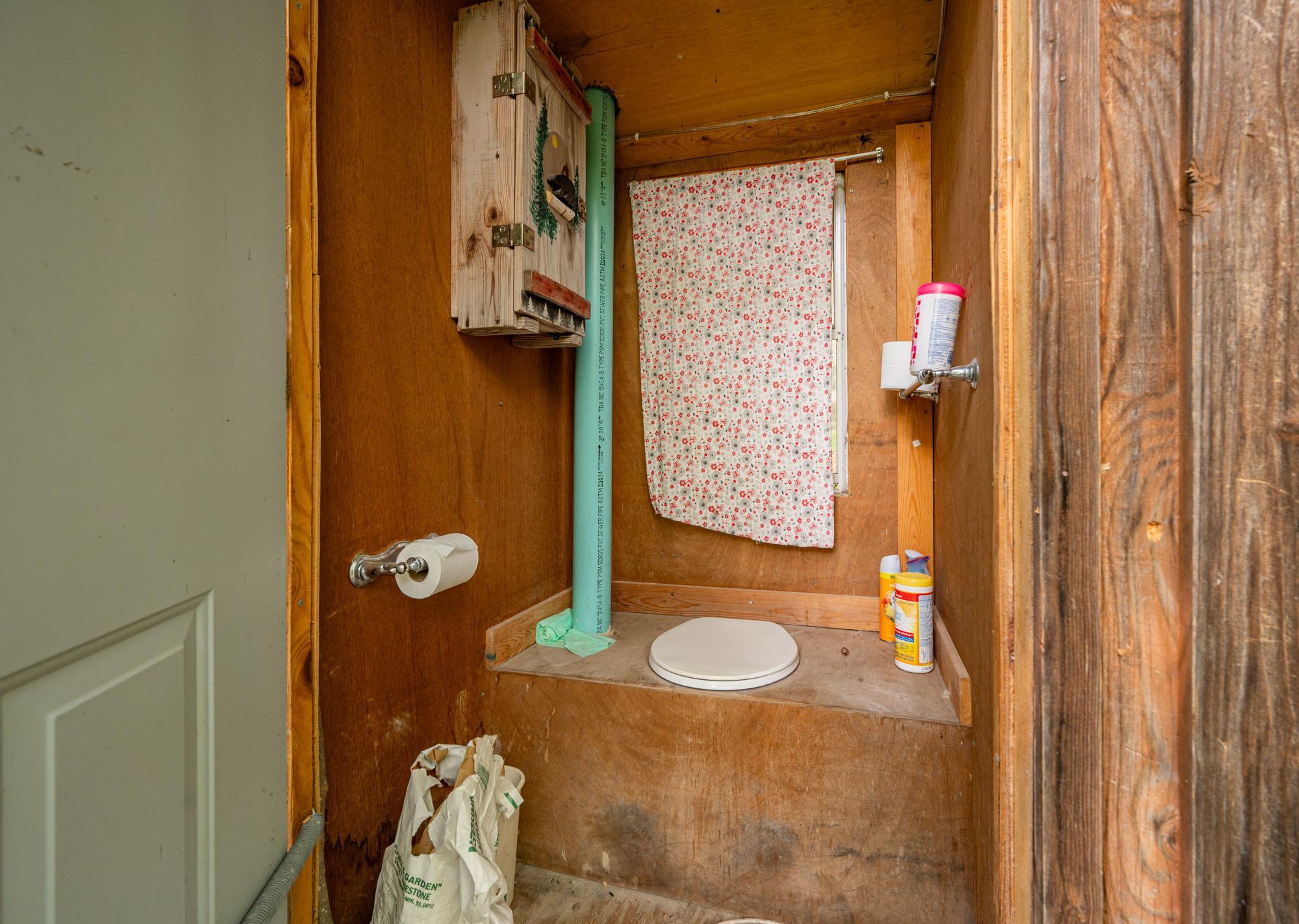 1994 single family home for sale at 24847 Crooked Road in Bovey, MN — 1 bed, 0 bath (photo 26 of 36)