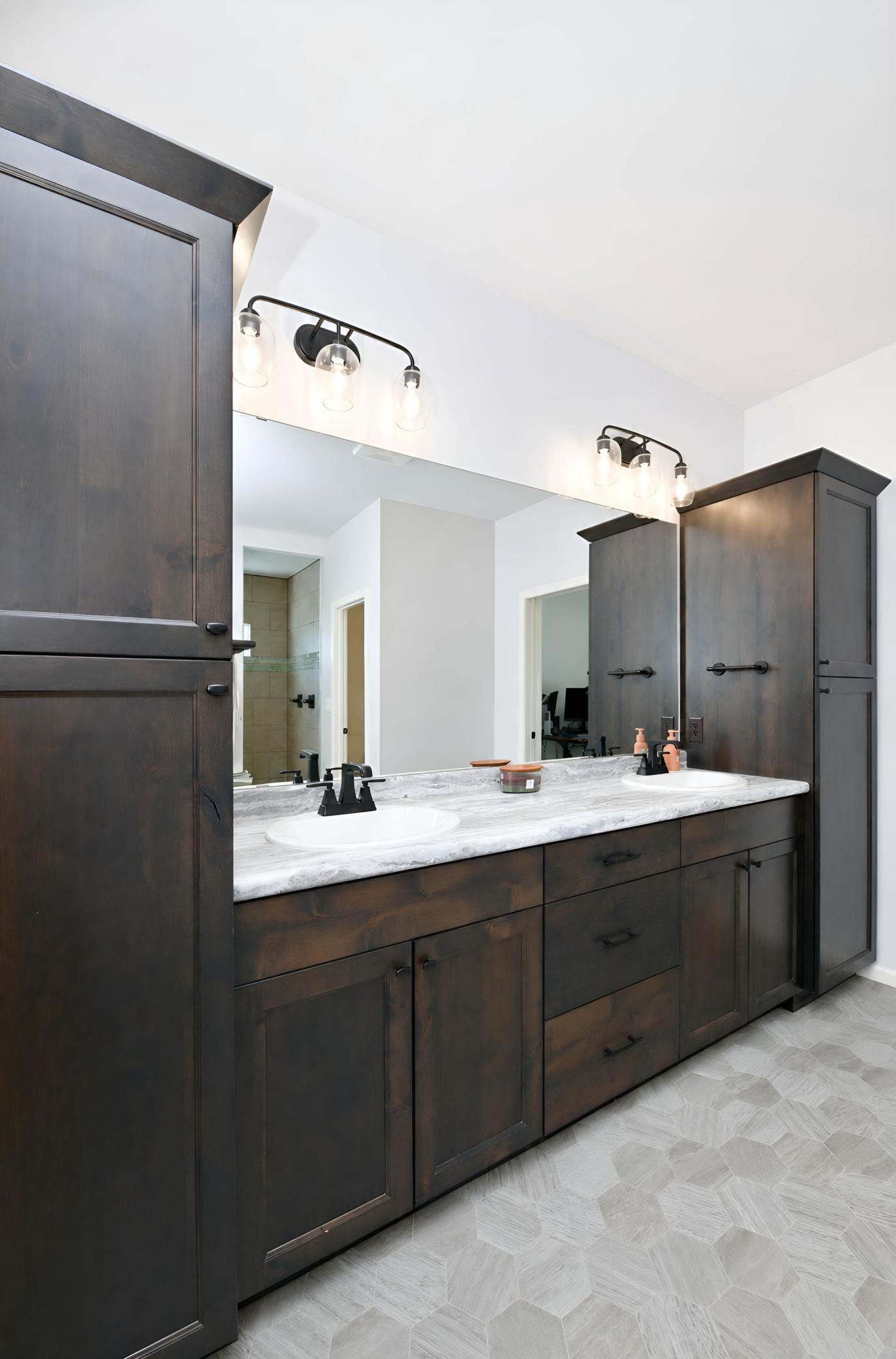 2022 single family home for sale at 8815 Northern Lights Avenue in Horace, ND — 4 bed, 3 bath (photo 22 of 56)