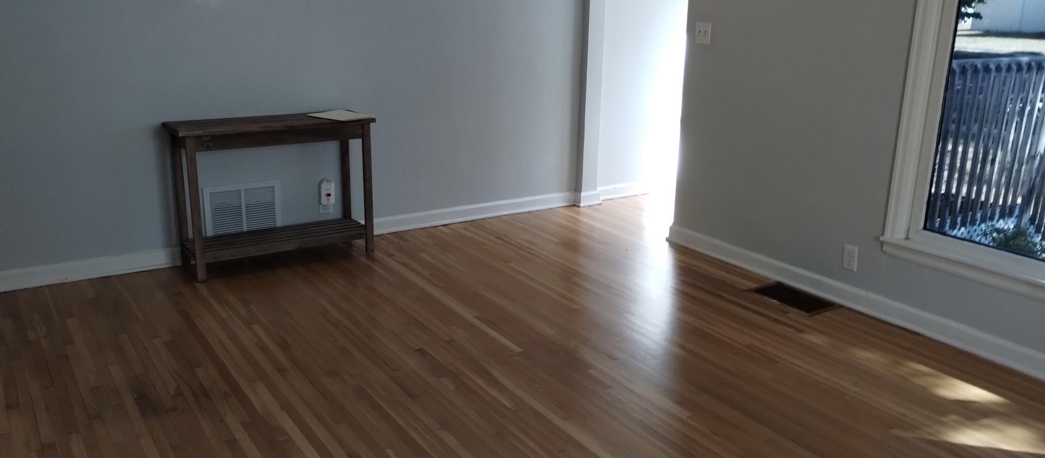 1947 single family home for sale at 1538 7th Street N in Fargo, ND — 3 bed, 1 bath (photo 12 of 35)