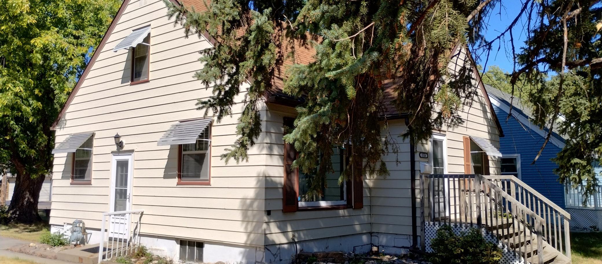 1947 single family home for sale at 1538 7th Street N in Fargo, ND — 3 bed, 1 bath (photo 4 of 35)