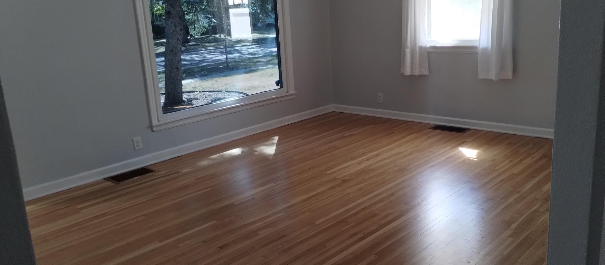 1947 single family home for sale at 1538 7th Street N in Fargo, ND — 3 bed, 1 bath (photo 10 of 35)