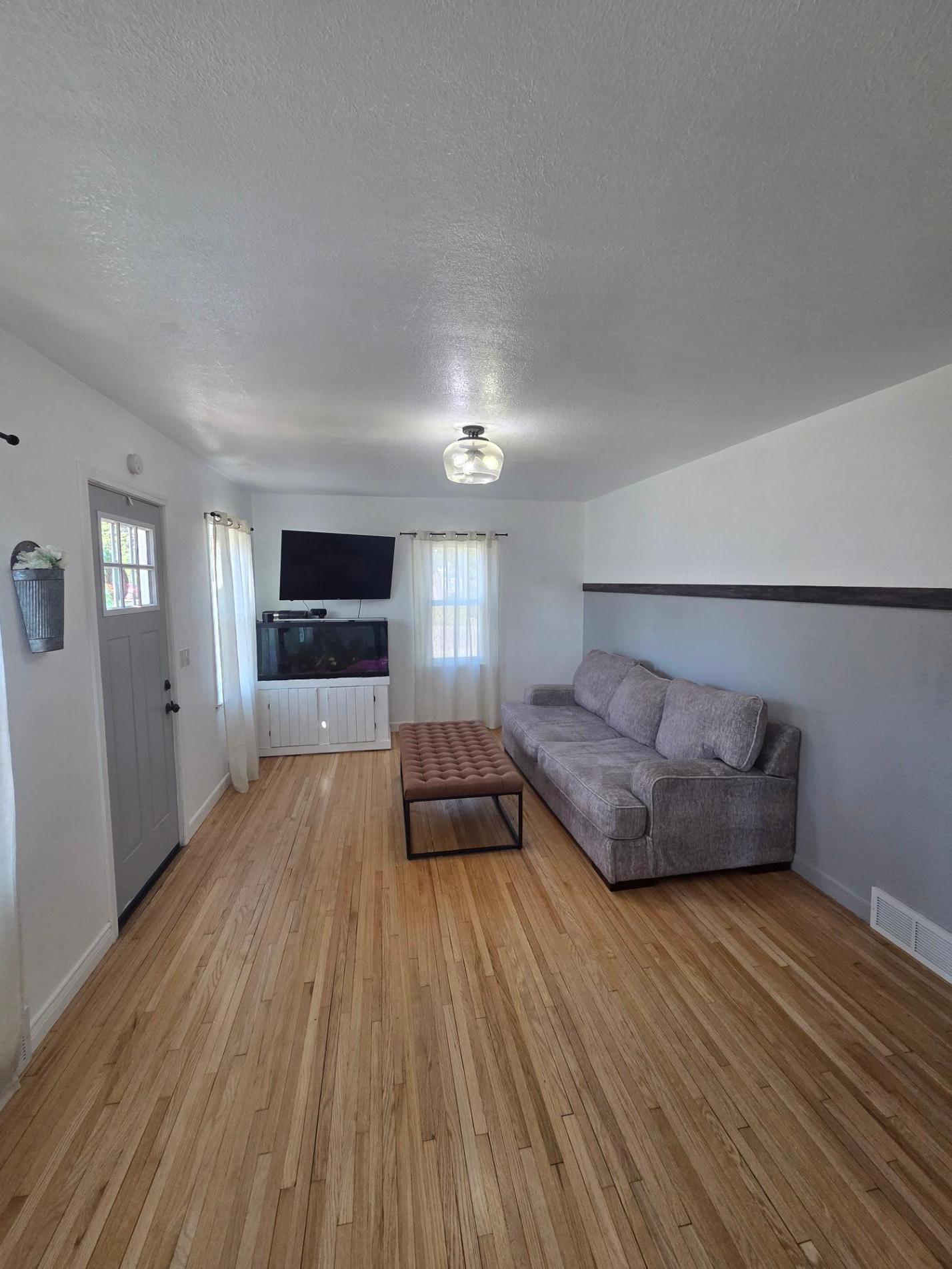 1935 single family home for sale at 206 1st Street NE in Lidgerwood, ND — 3 bed, 2 bath (photo 8 of 17)