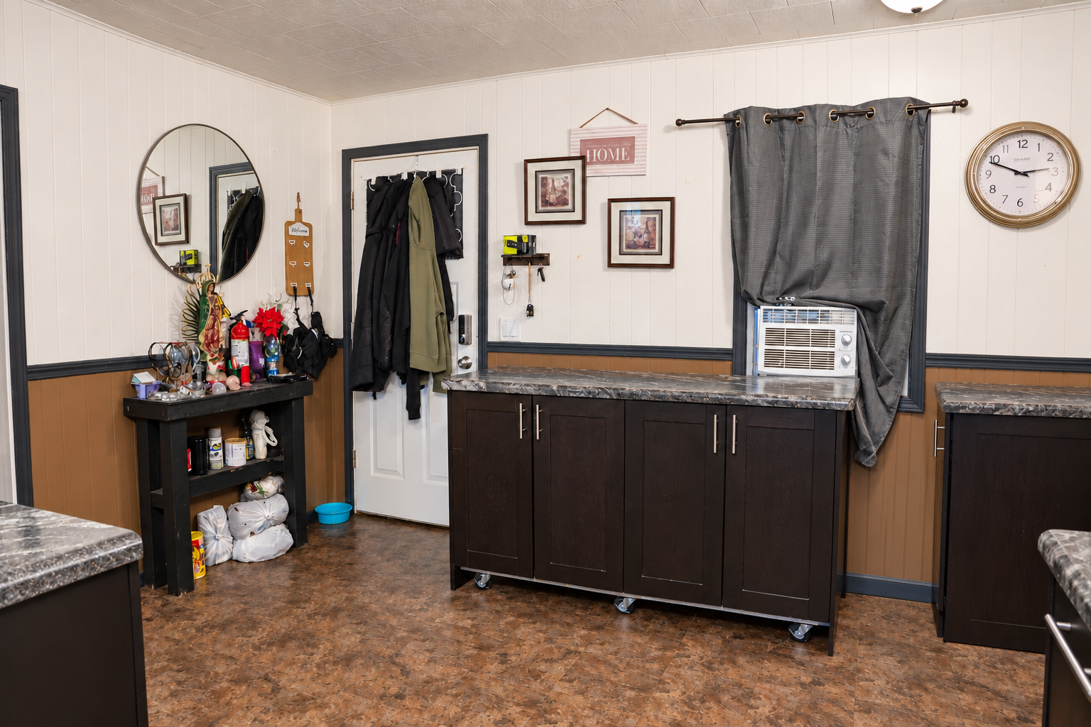 1950 single family home for sale at 308 Roosevelt Street in Alexandria, MN — 1 bed, 1 bath (photo 11 of 20)
