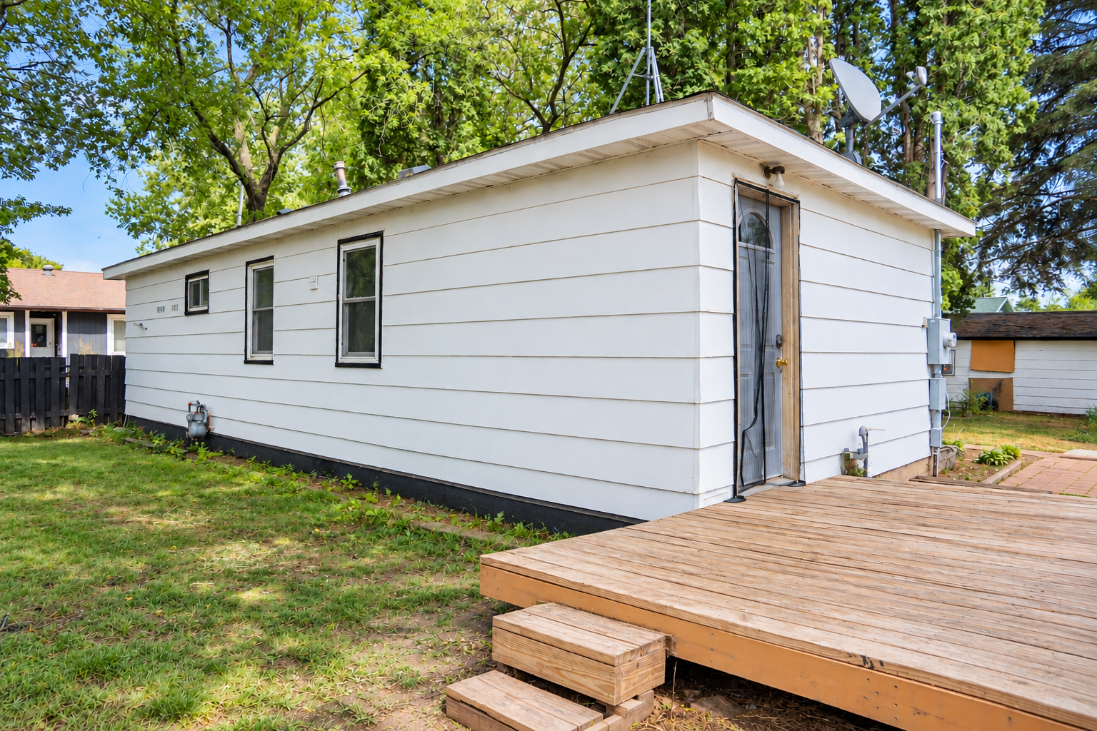1950 single family home for sale at 308 Roosevelt Street in Alexandria, MN — 1 bed, 1 bath (photo 7 of 20)