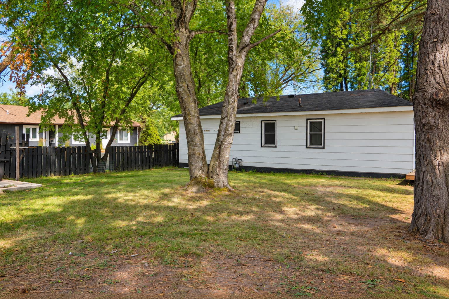 1950 single family home for sale at 308 Roosevelt Street in Alexandria, MN — 1 bed, 1 bath (photo 8 of 20)