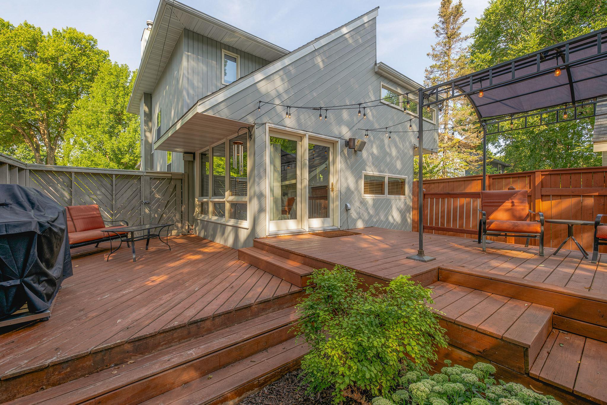 1920 single family home for sale at 1318 7th Street S in Fargo, ND — 3 bed, 2 bath (photo 33 of 45)