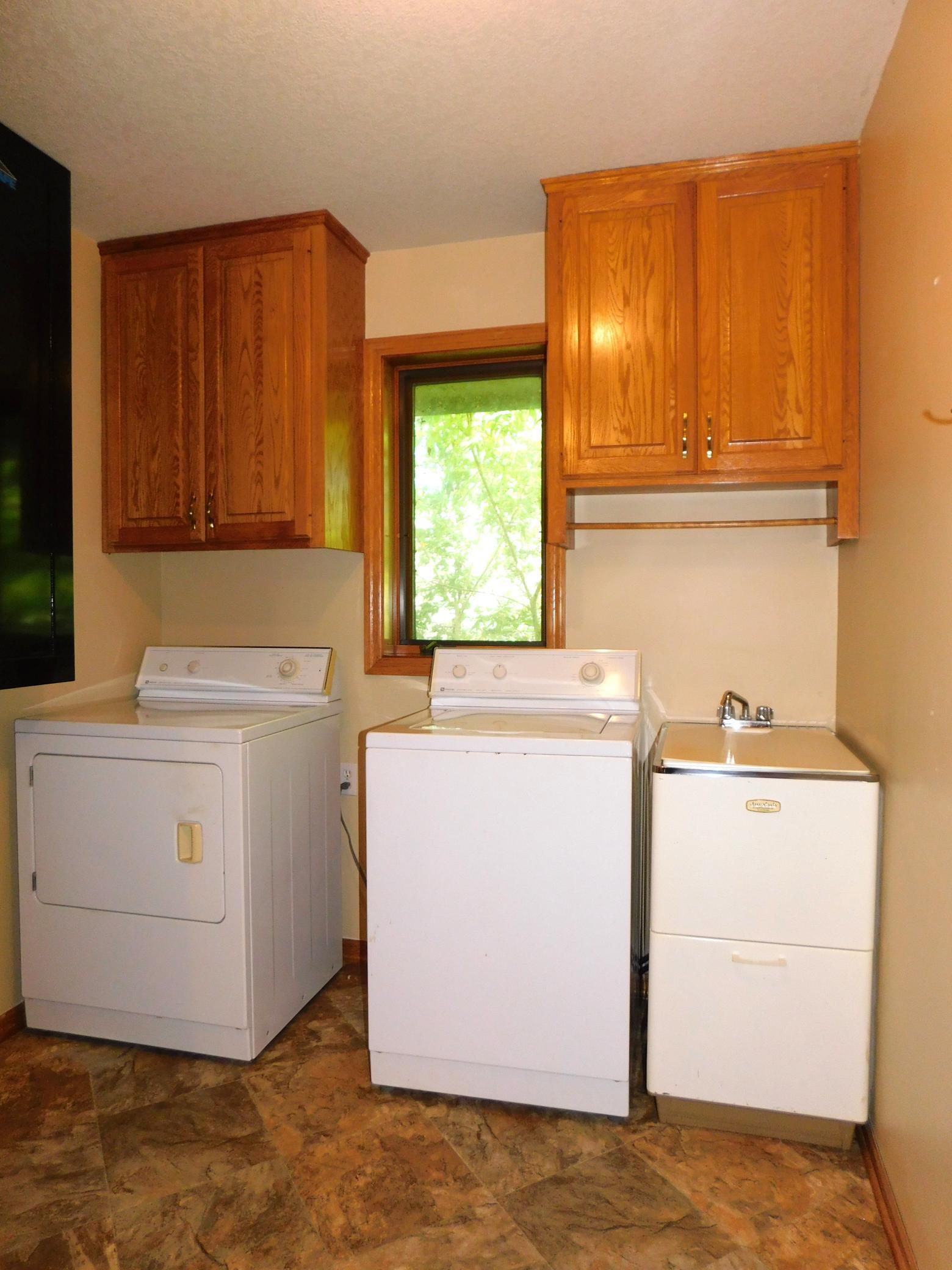 1994 single family home for sale at 21060 Pike Avenue in Aitkin, MN — 2 bed, 3 bath (photo 27 of 67)