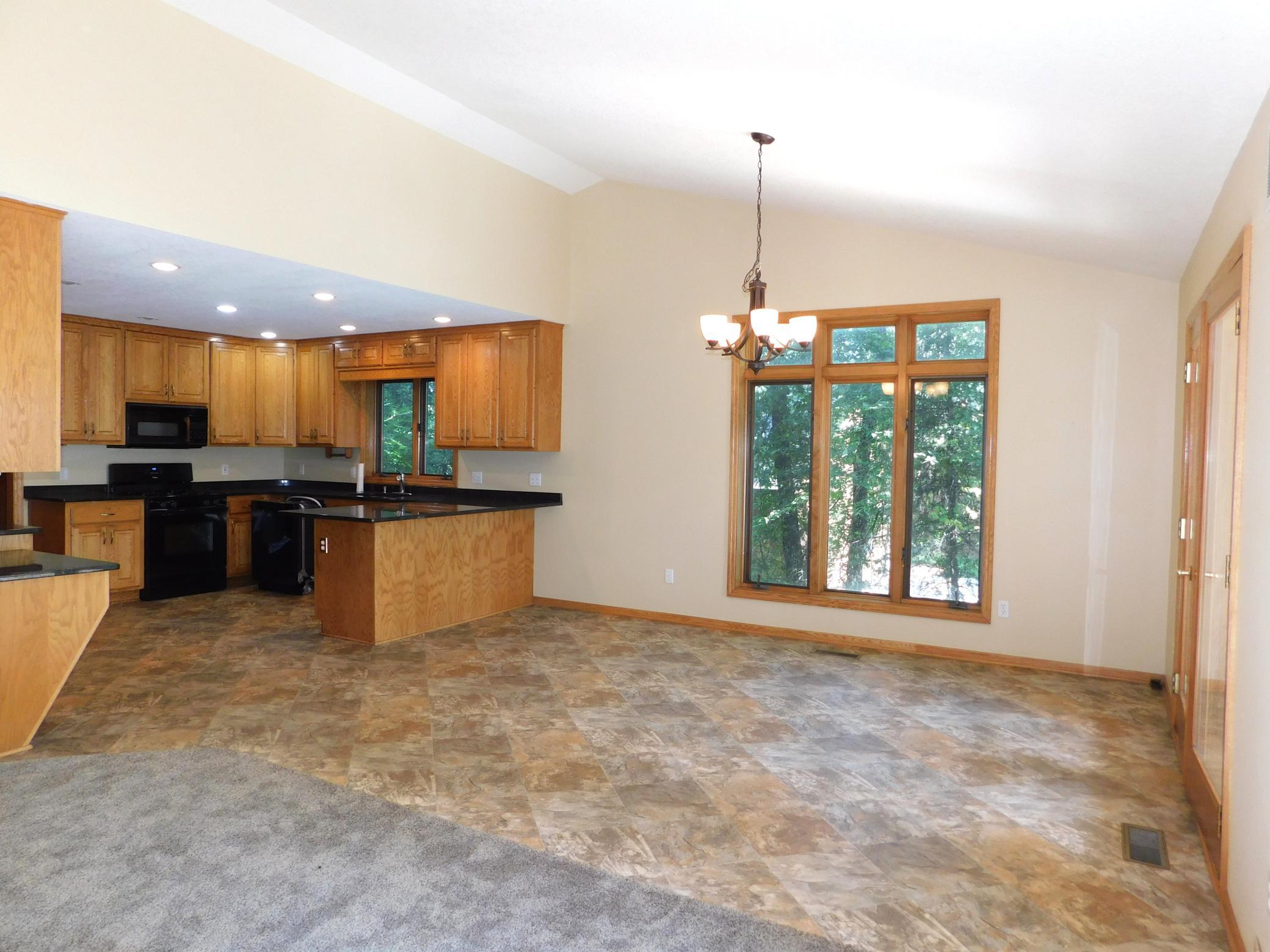 1994 single family home for sale at 21060 Pike Avenue in Aitkin, MN — 2 bed, 3 bath (photo 28 of 67)