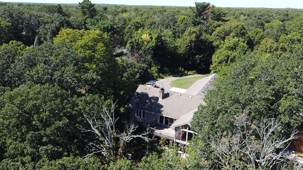 1994 single family home for sale at 21060 Pike Avenue in Aitkin, MN — 2 bed, 3 bath (photo 56 of 67)