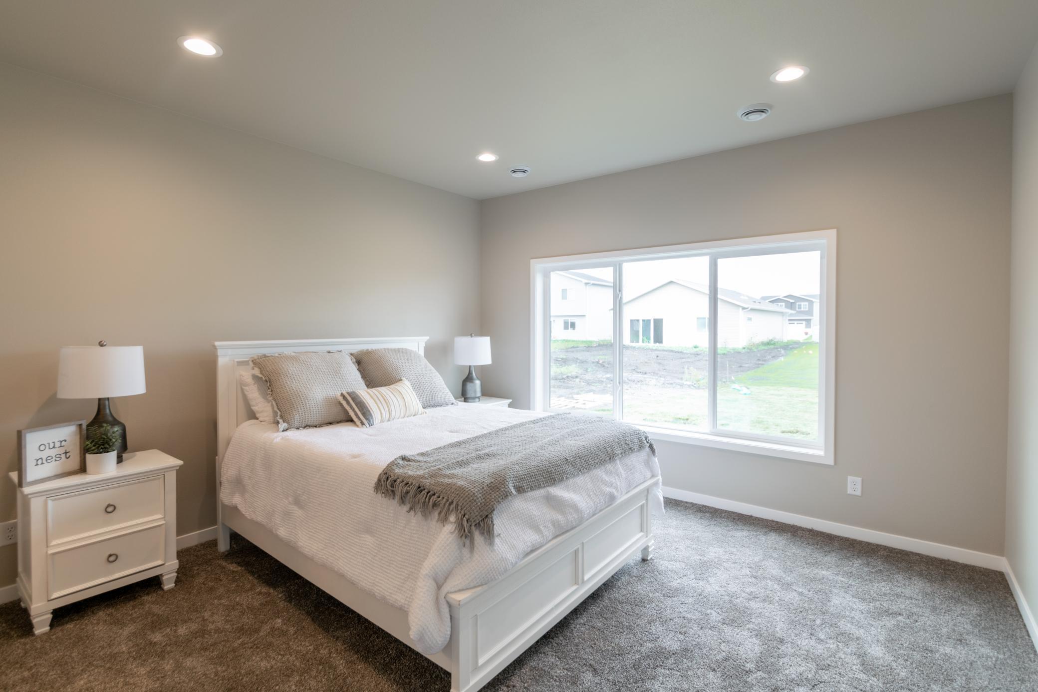 2026 single family home for sale at 2610 37th Avenue S in Moorhead, MN — 2 bed, 2 bath (photo 11 of 20)