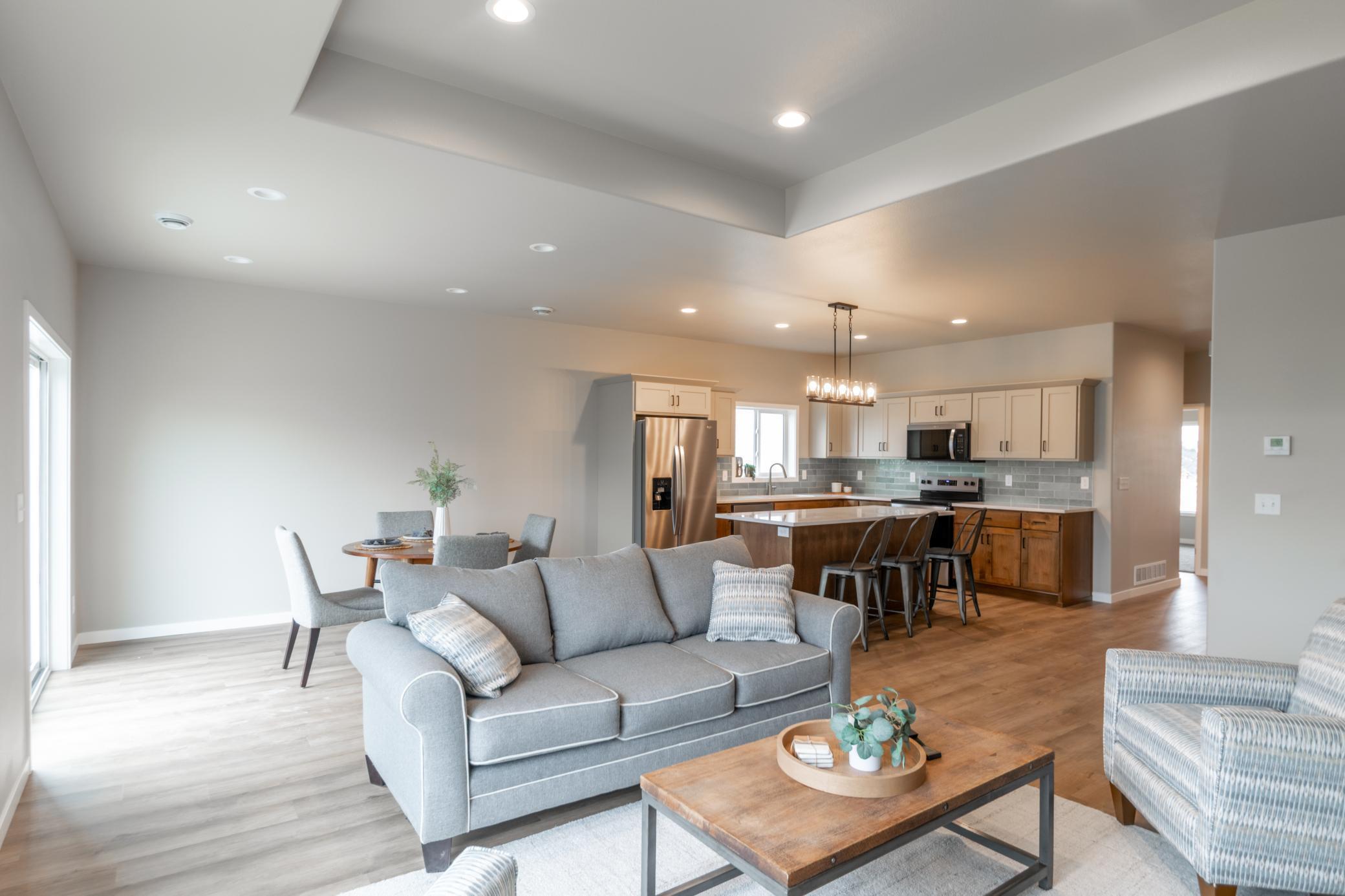 2026 single family home for sale at 2610 37th Avenue S in Moorhead, MN — 2 bed, 2 bath (photo 10 of 20)