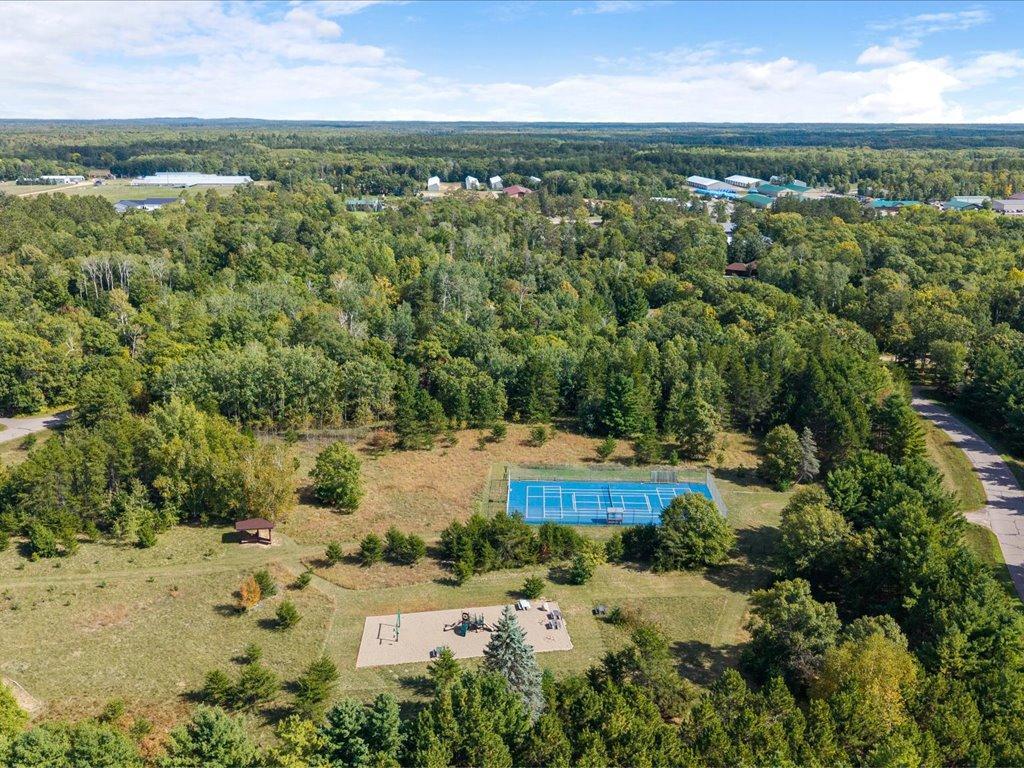 1987 single family home for sale at 34491 Park Drive in Crosslake, MN — 1 bed, 1 bath (photo 18 of 26)