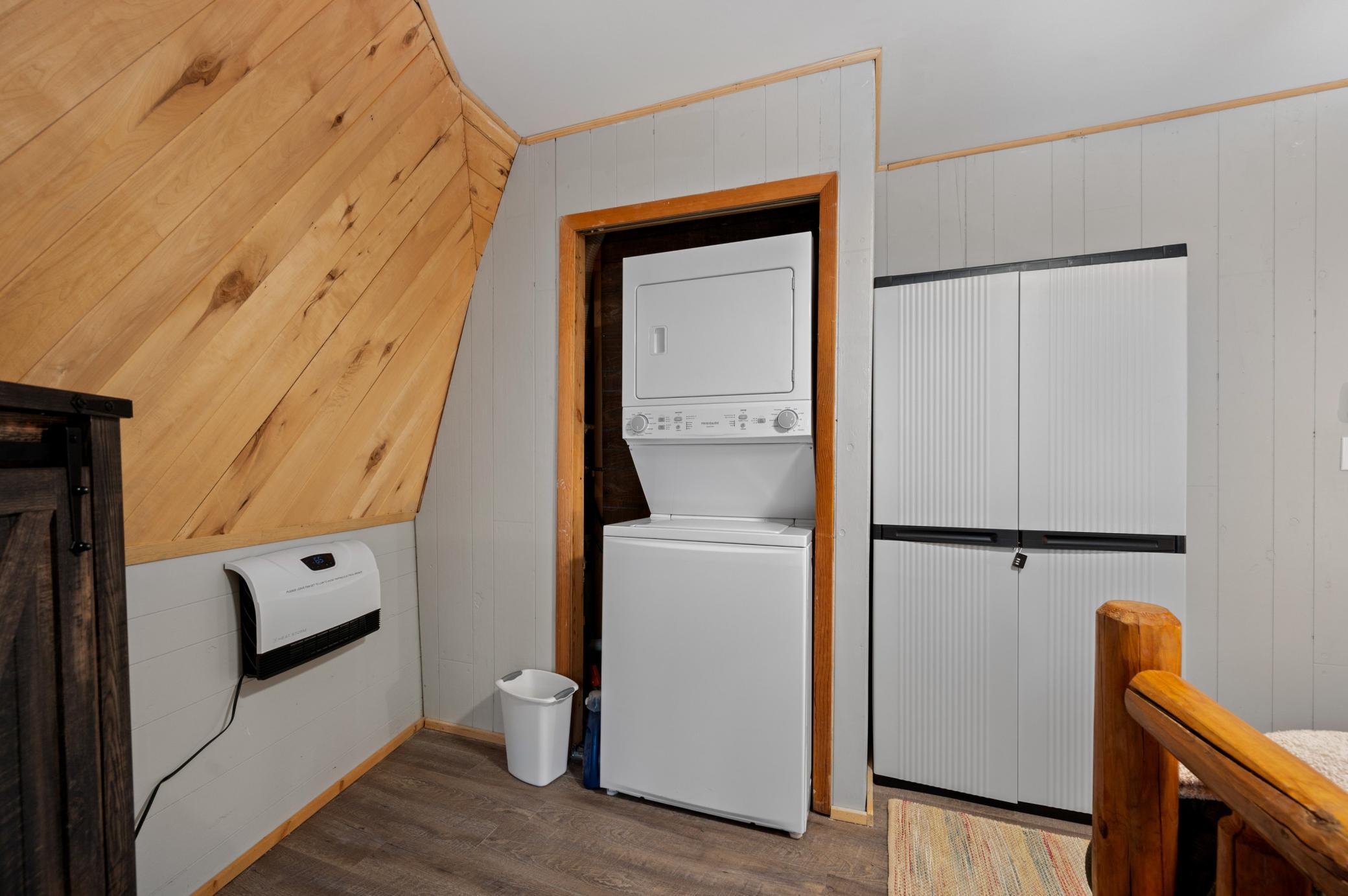 1959 single family home for sale at 24871 E Long Lake Road in Bigfork, MN — 2 bed, 1 bath (photo 18 of 58)
