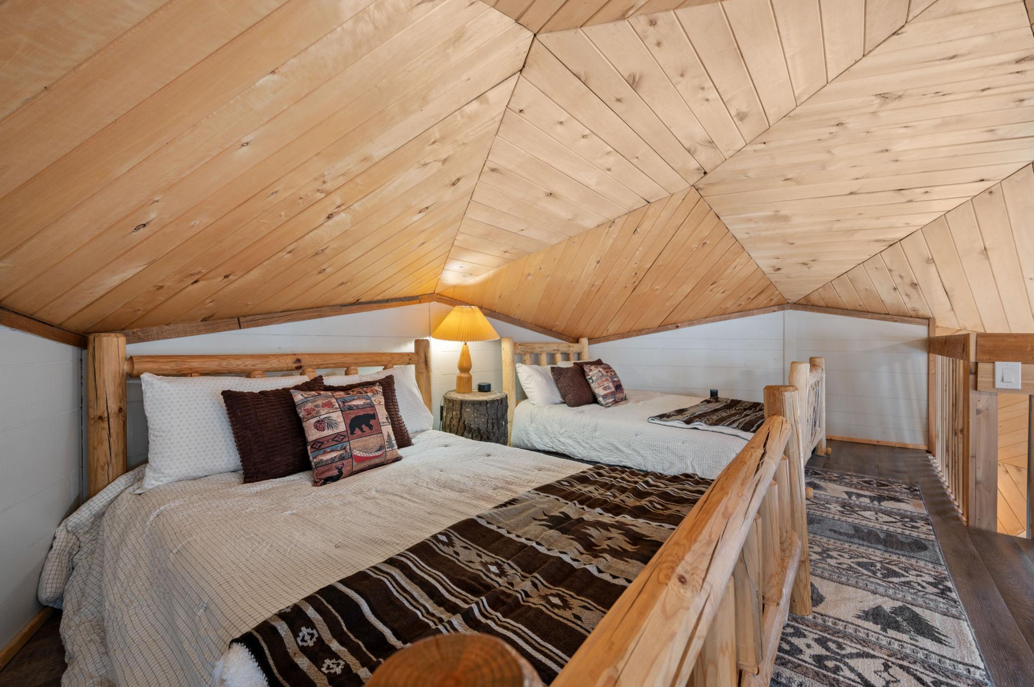 1959 single family home for sale at 24871 E Long Lake Road in Bigfork, MN — 2 bed, 1 bath (photo 20 of 58)