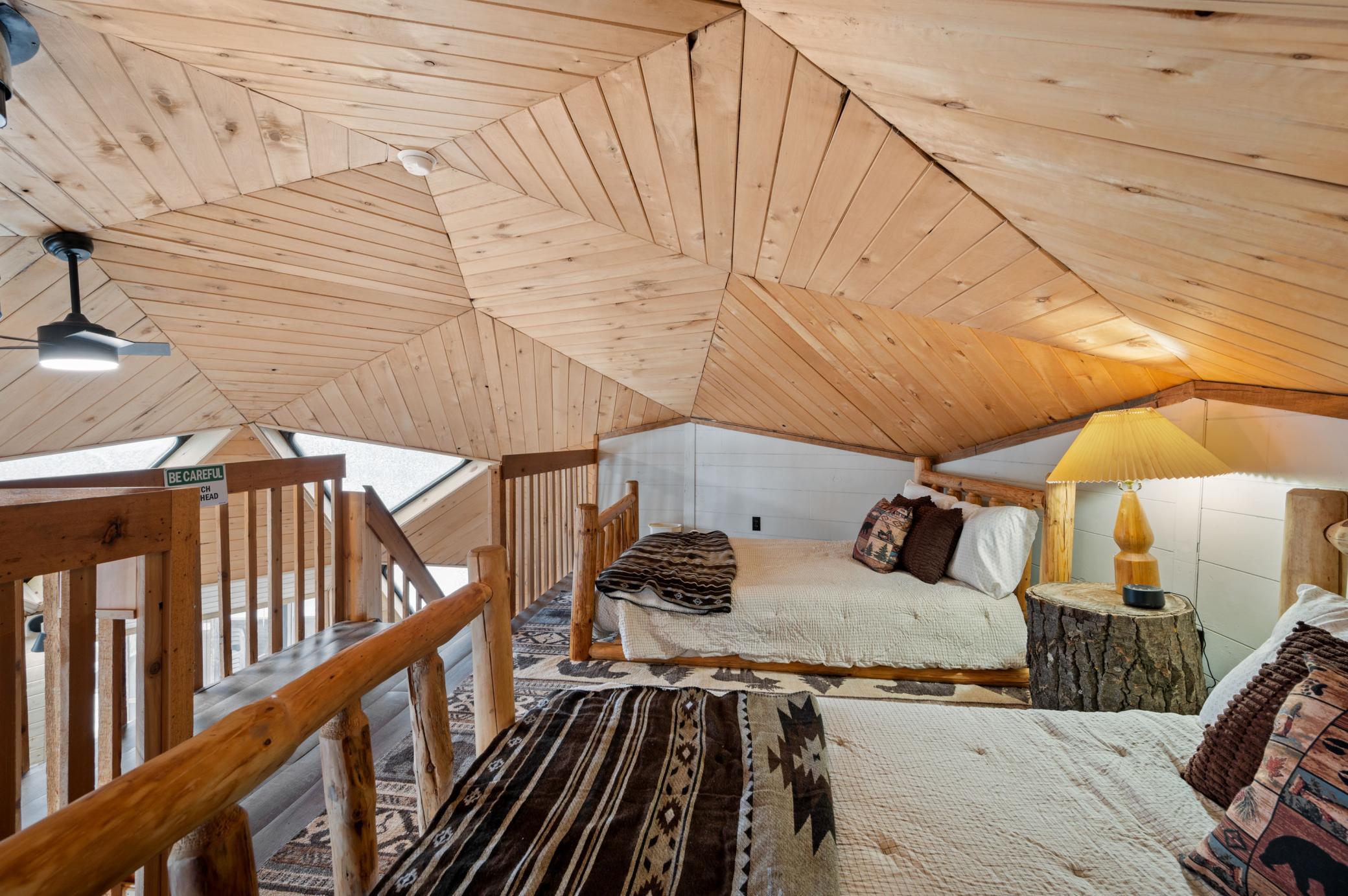 1959 single family home for sale at 24871 E Long Lake Road in Bigfork, MN — 2 bed, 1 bath (photo 21 of 58)