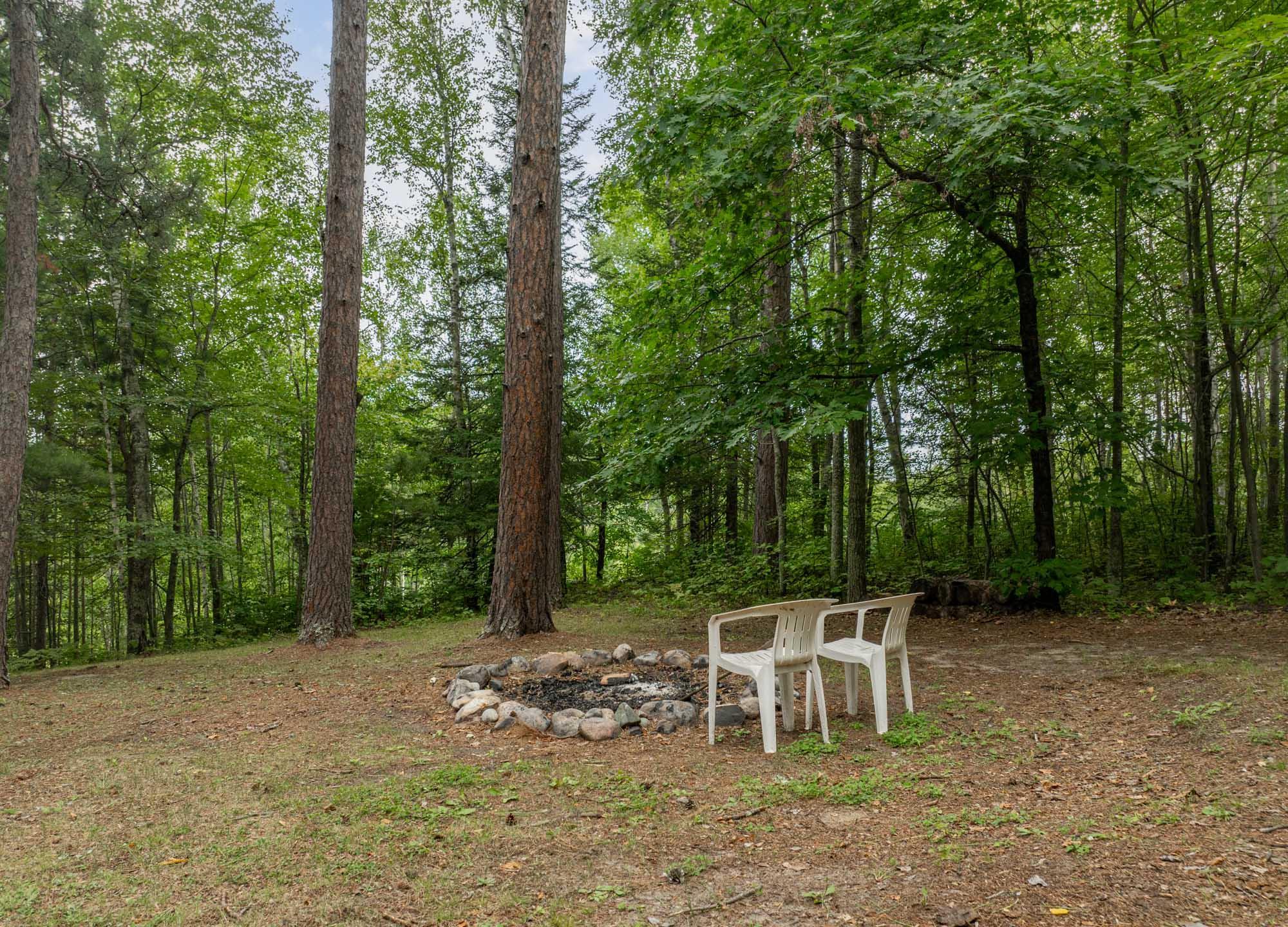 1959 single family home for sale at 24871 E Long Lake Road in Bigfork, MN — 2 bed, 1 bath (photo 23 of 58)