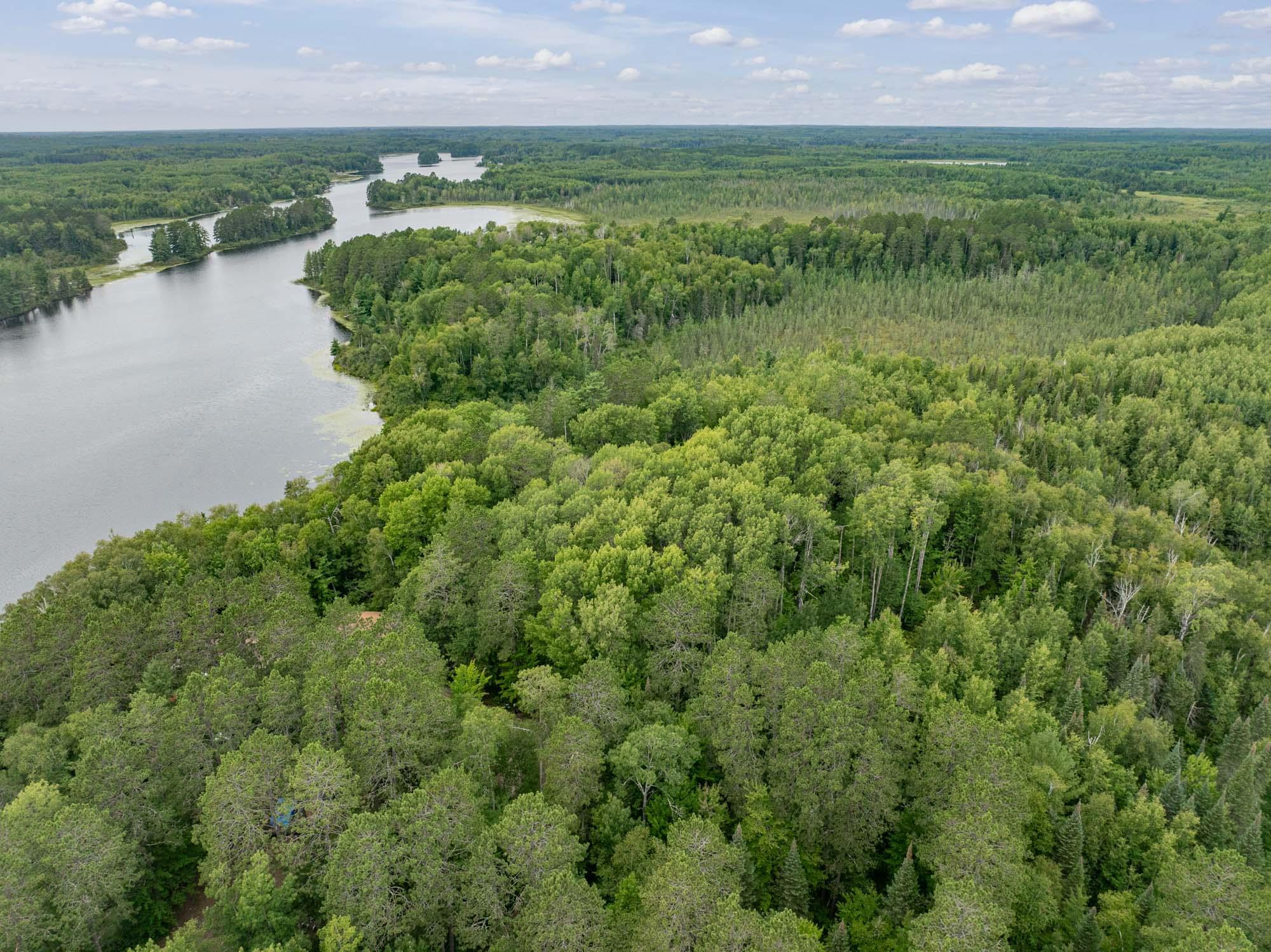 1959 single family home for sale at 24871 E Long Lake Road in Bigfork, MN — 2 bed, 1 bath (photo 38 of 58)