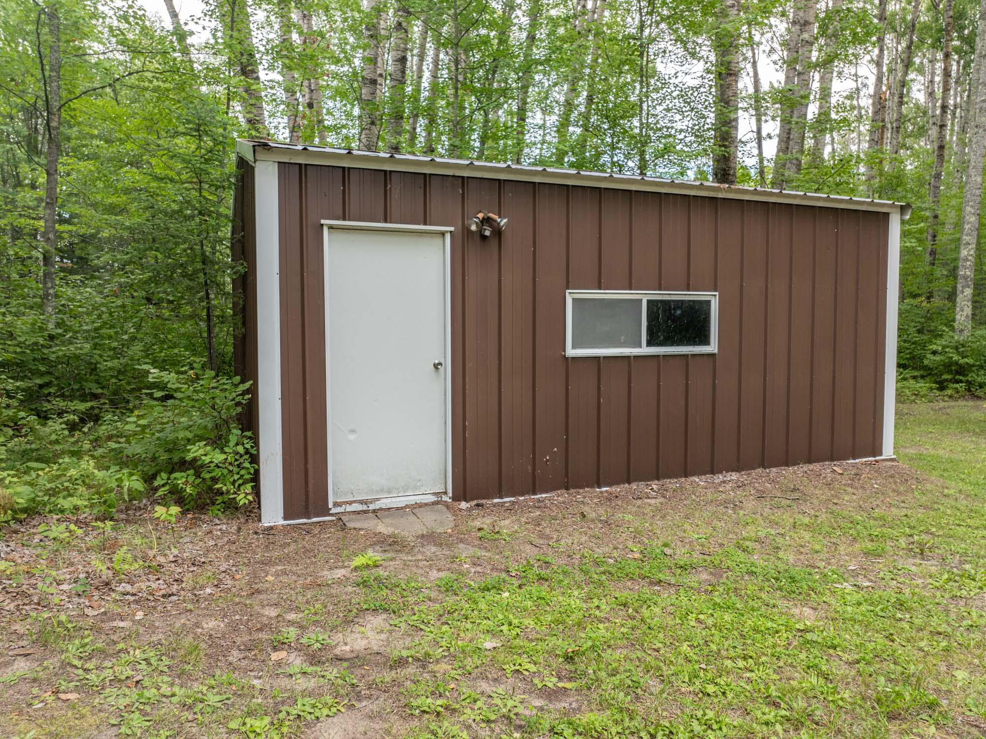 1959 single family home for sale at 24871 E Long Lake Road in Bigfork, MN — 2 bed, 1 bath (photo 42 of 58)