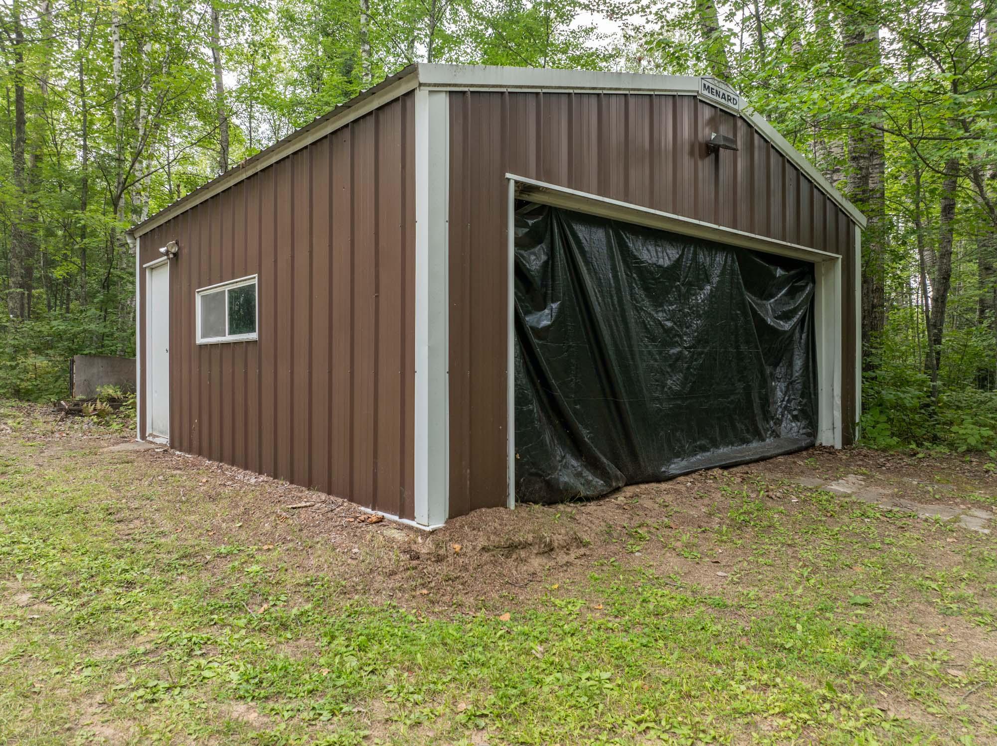 1959 single family home for sale at 24871 E Long Lake Road in Bigfork, MN — 2 bed, 1 bath (photo 43 of 58)