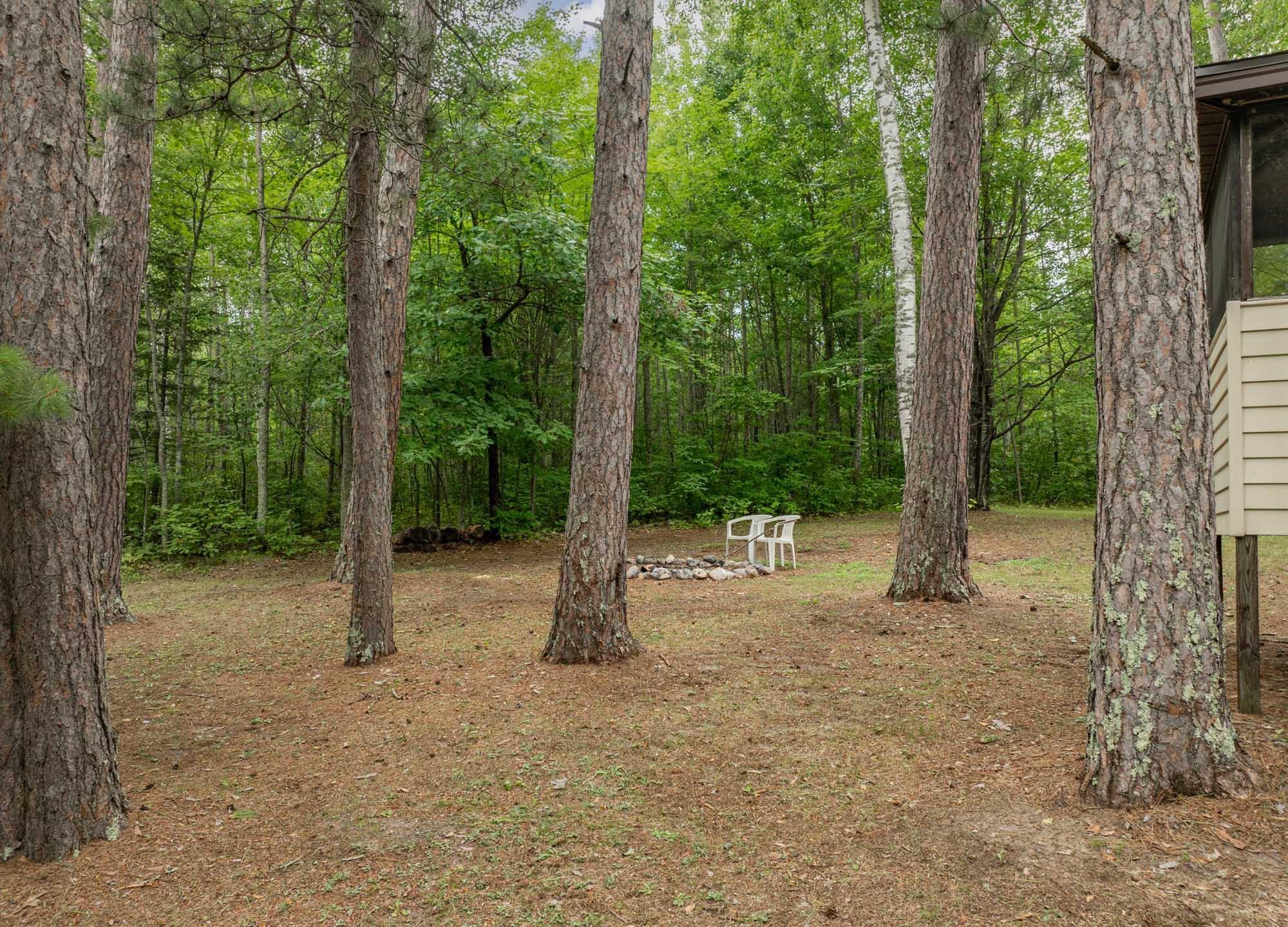 1959 single family home for sale at 24871 E Long Lake Road in Bigfork, MN — 2 bed, 1 bath (photo 49 of 58)