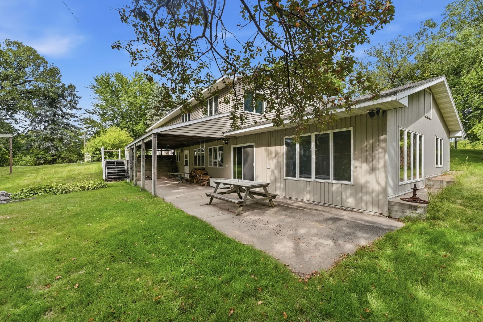 1990 single family home for sale at 30213 Duckweed Drive in Burtrum, MN — 3 bed, 2 bath (photo 3 of 30)