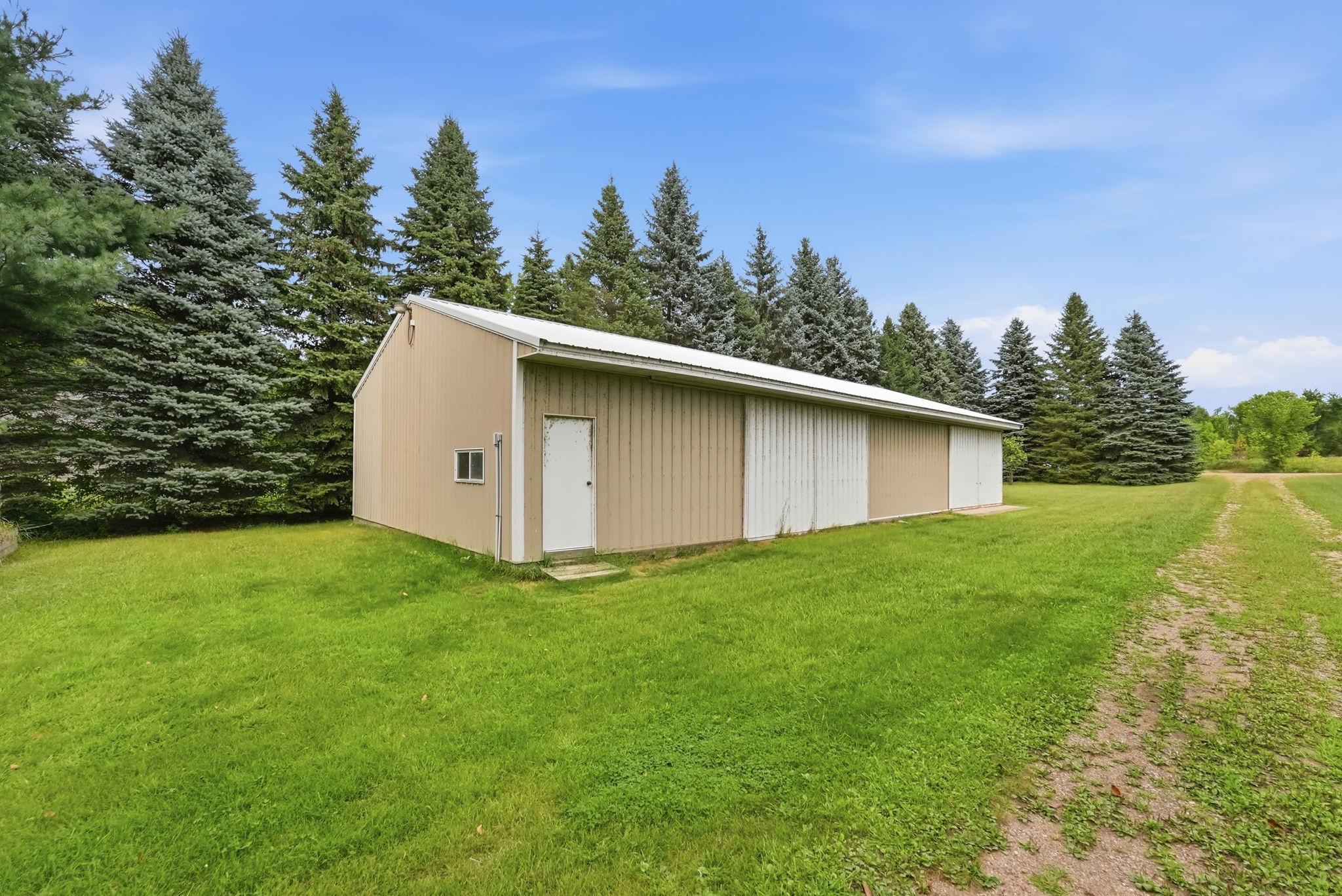 1990 single family home for sale at 30213 Duckweed Drive in Burtrum, MN — 3 bed, 2 bath (photo 6 of 30)