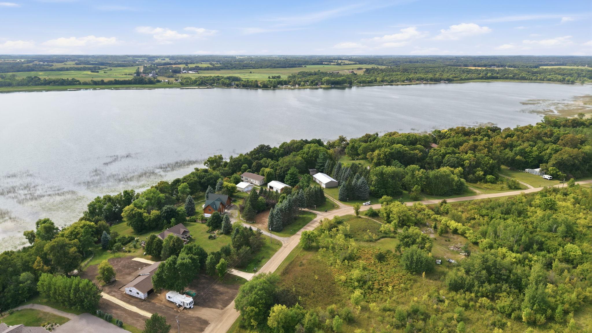 1990 single family home for sale at 30213 Duckweed Drive in Burtrum, MN — 3 bed, 2 bath (photo 7 of 30)