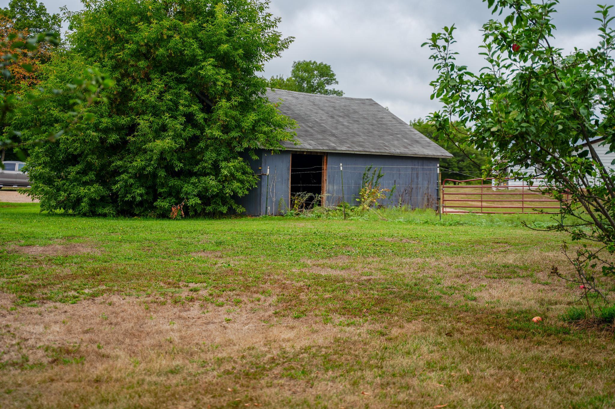 1998 single family home for sale at 34306 300th Avenue in Dent, MN — 3 bed, 3 bath (photo 19 of 71)