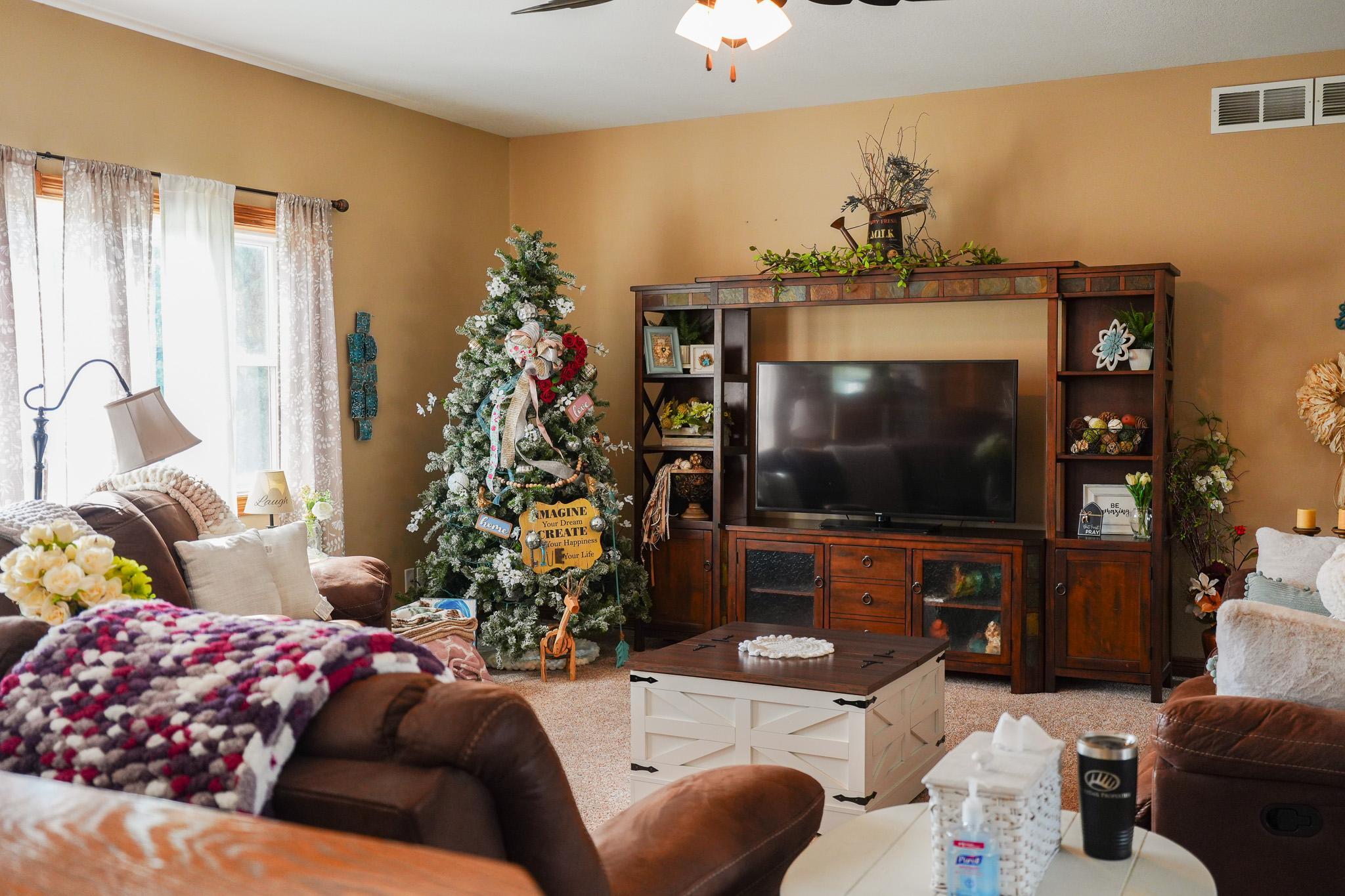 1998 single family home for sale at 34306 300th Avenue in Dent, MN — 3 bed, 3 bath (photo 44 of 71)